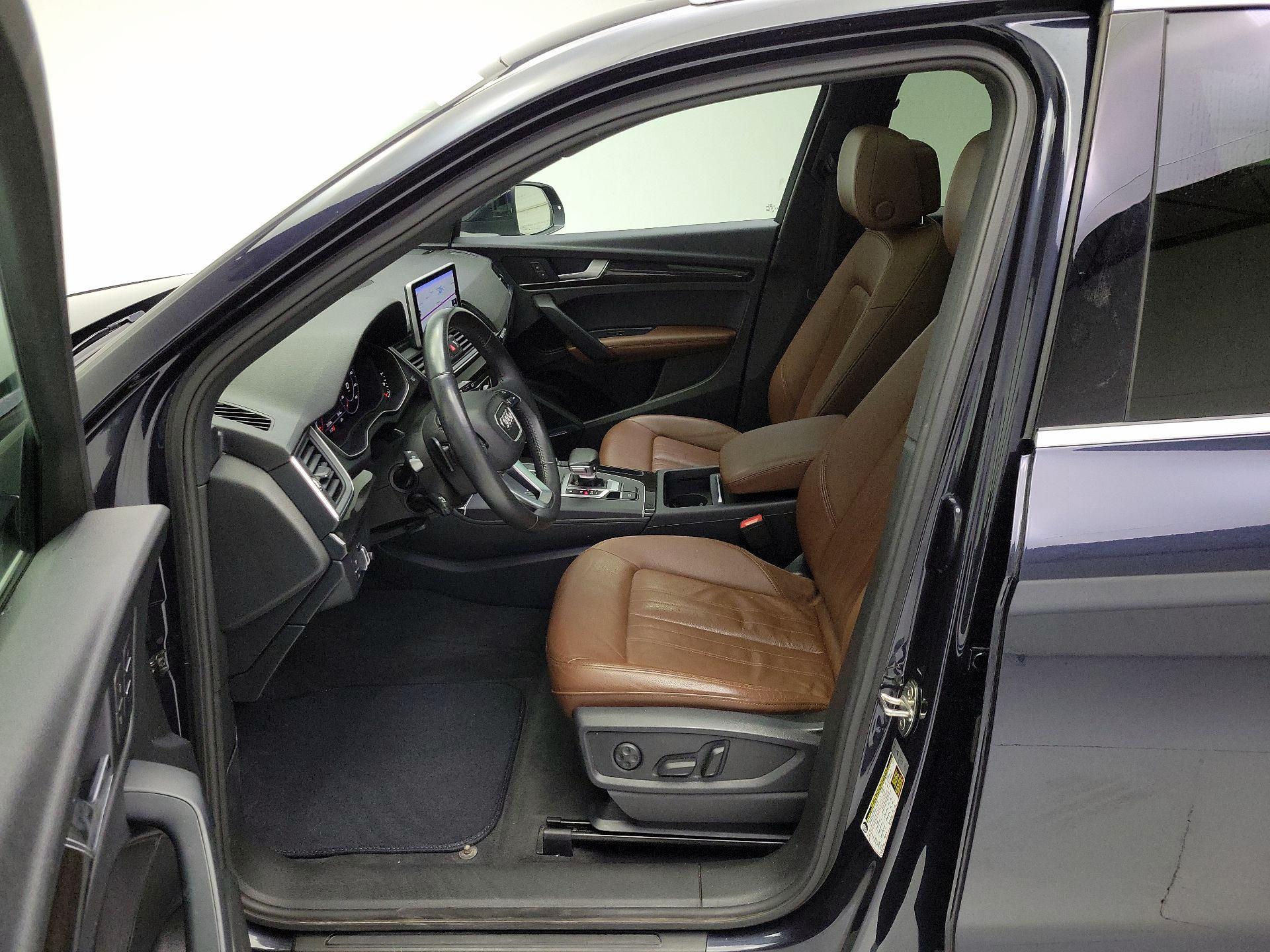 Thumbnail: 2019 Audi Q5 - 11