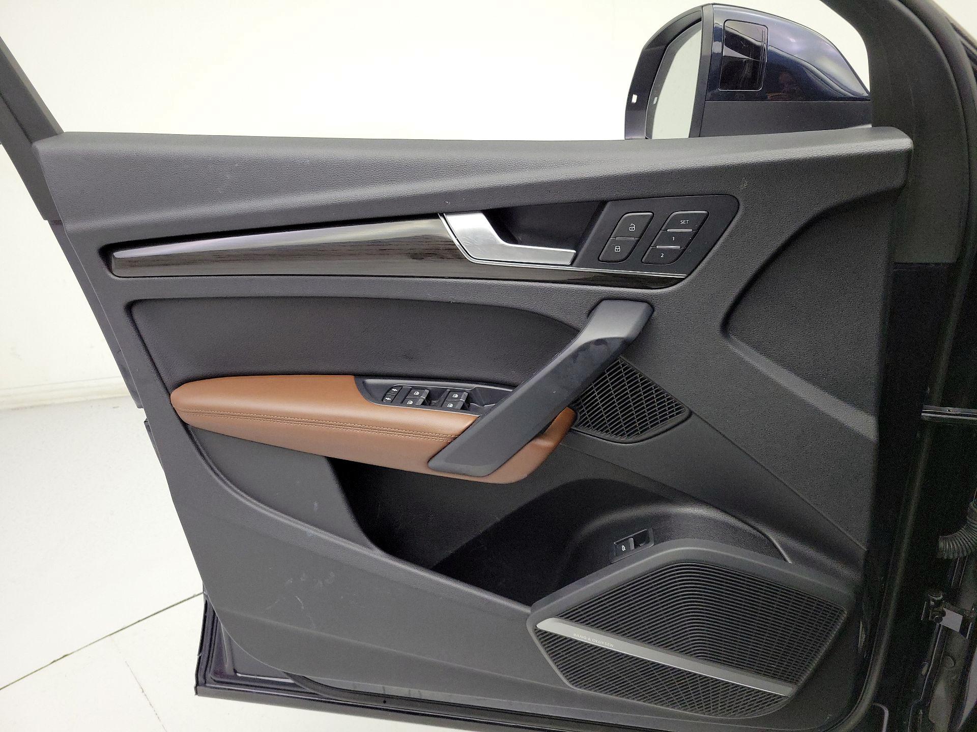 Thumbnail: 2019 Audi Q5 - 12