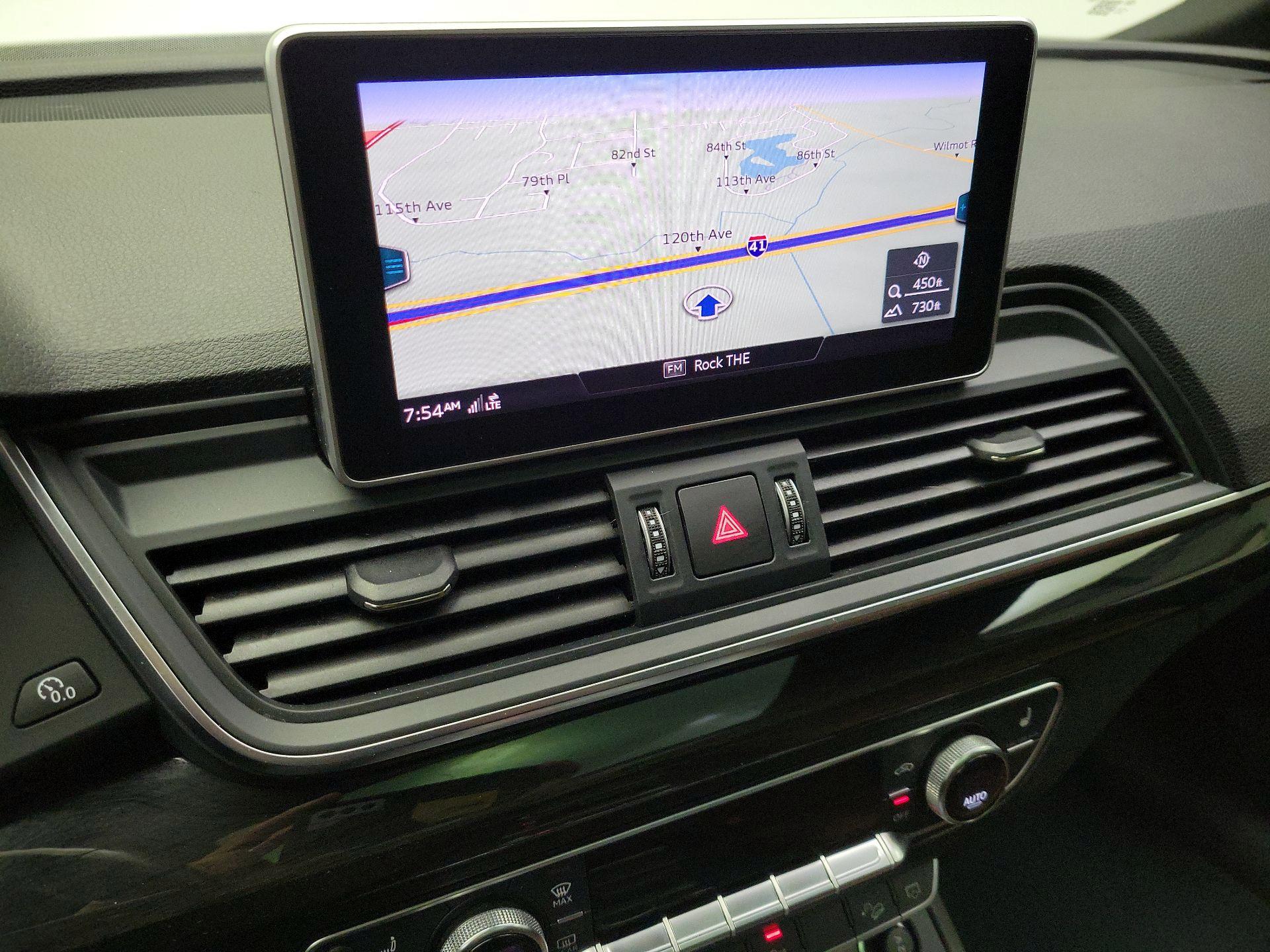 Thumbnail: 2019 Audi Q5 - 14