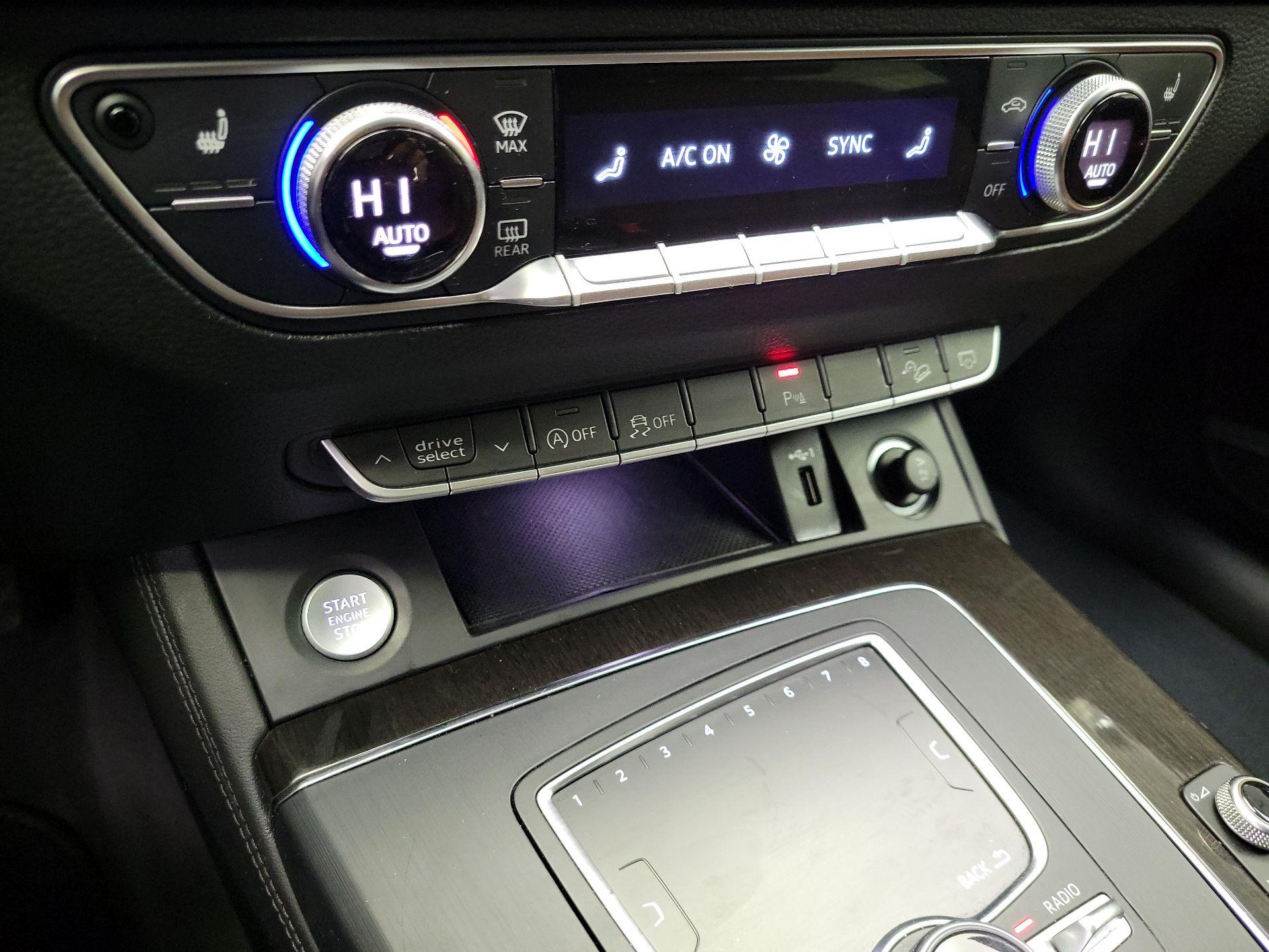 Thumbnail: 2019 Audi Q5 - 17