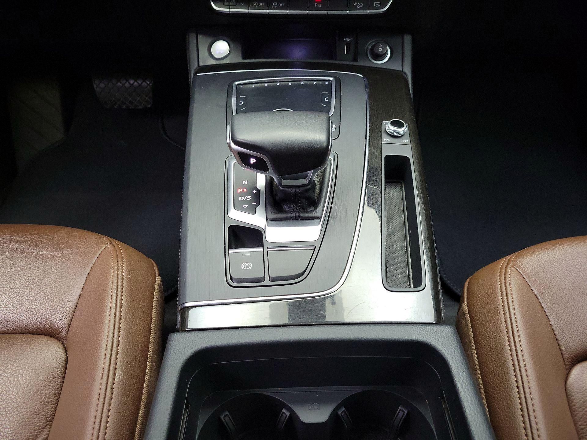 Thumbnail: 2019 Audi Q5 - 18