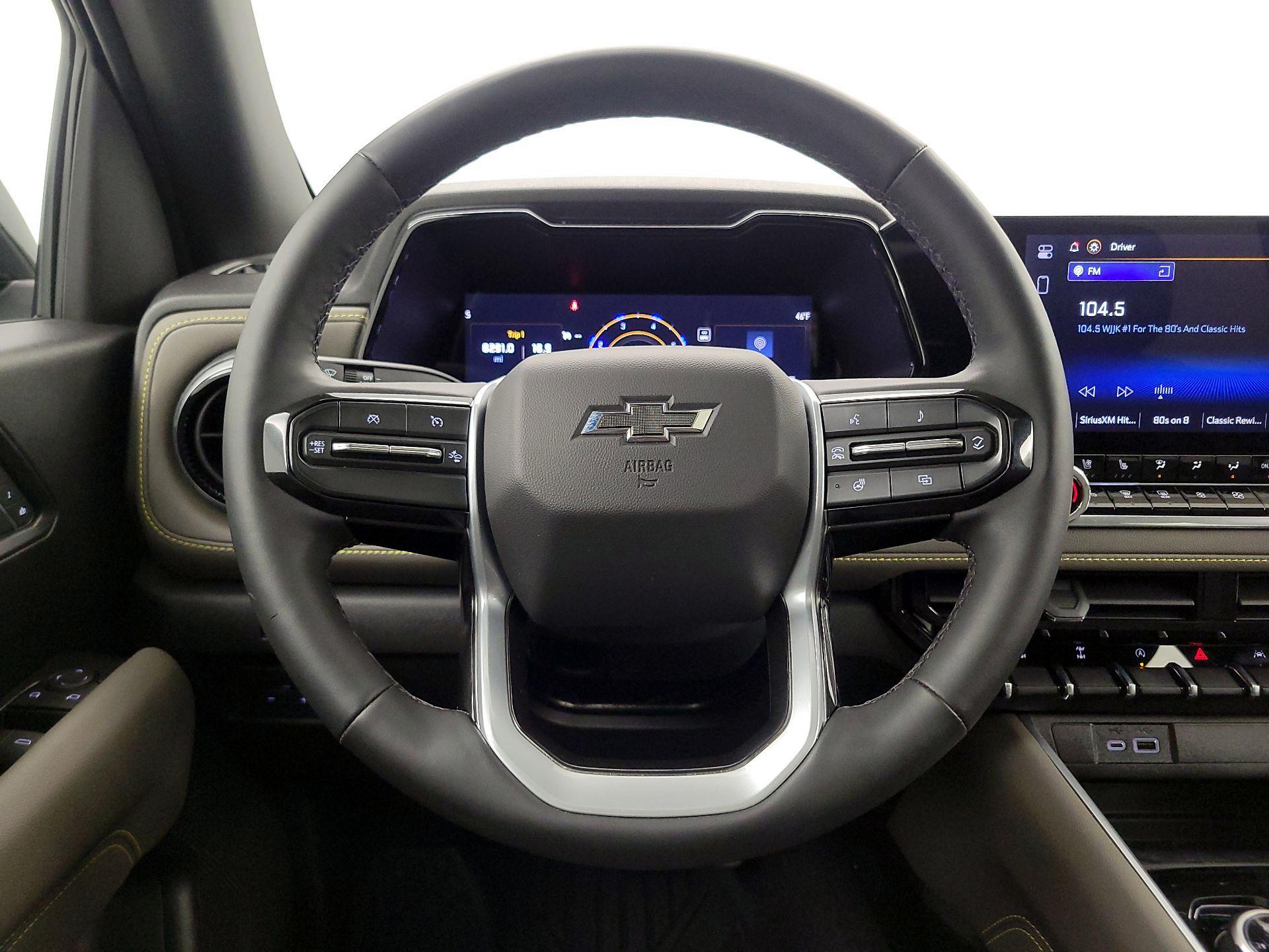 Thumbnail: 2026 Chevrolet Colorado - 10