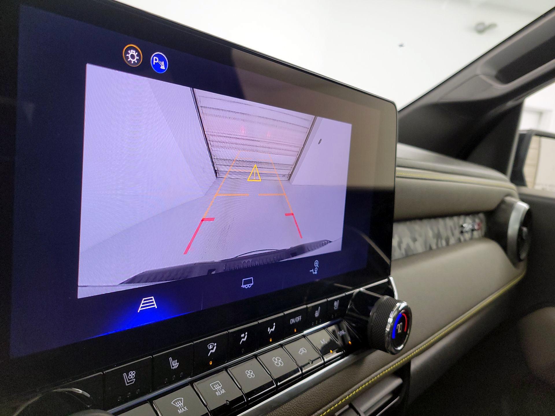 Thumbnail: 2026 Chevrolet Colorado - 14