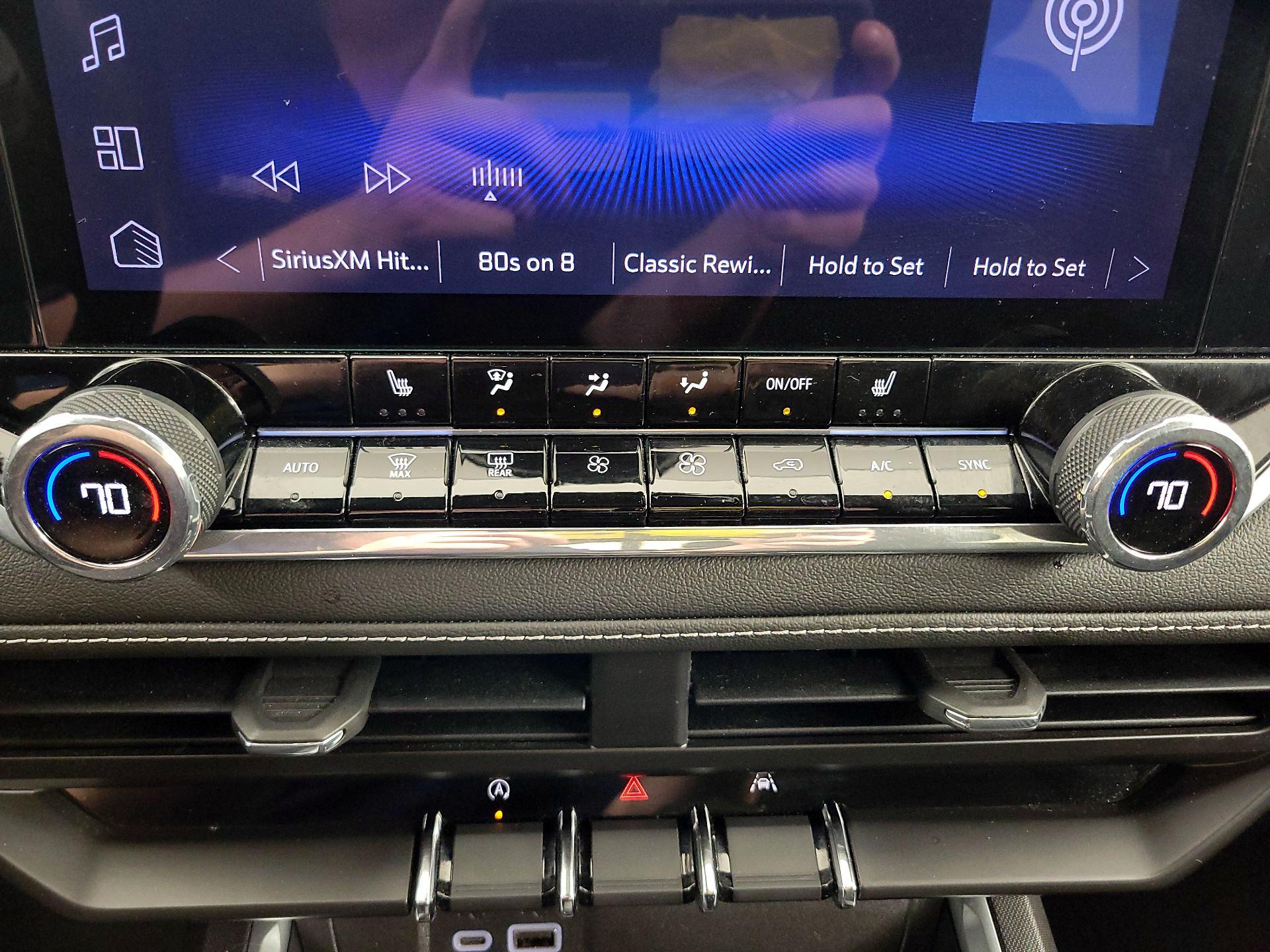 Thumbnail: 2024 Chevrolet Colorado - 16