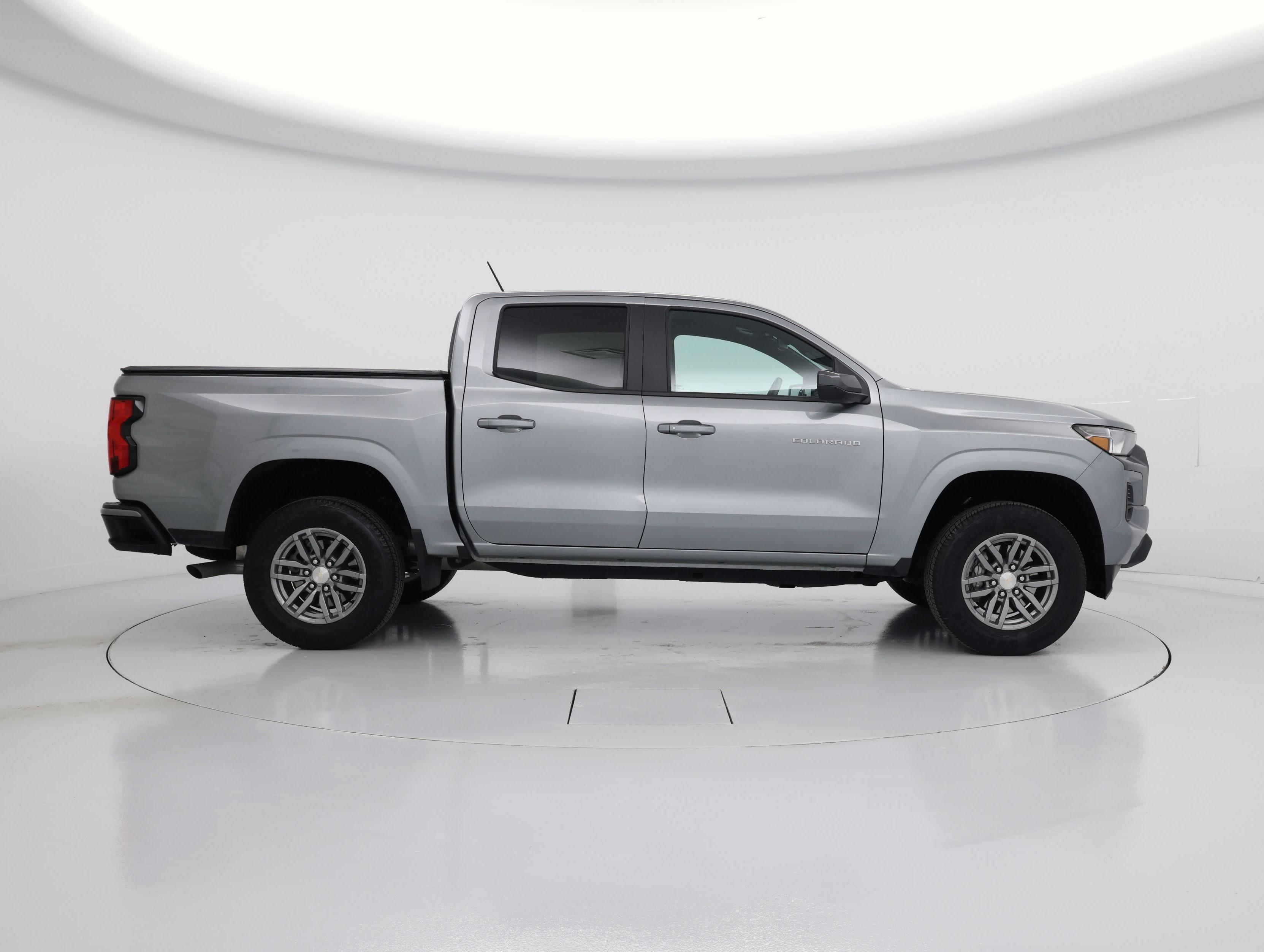 Thumbnail: 2024 Chevrolet Colorado - 7