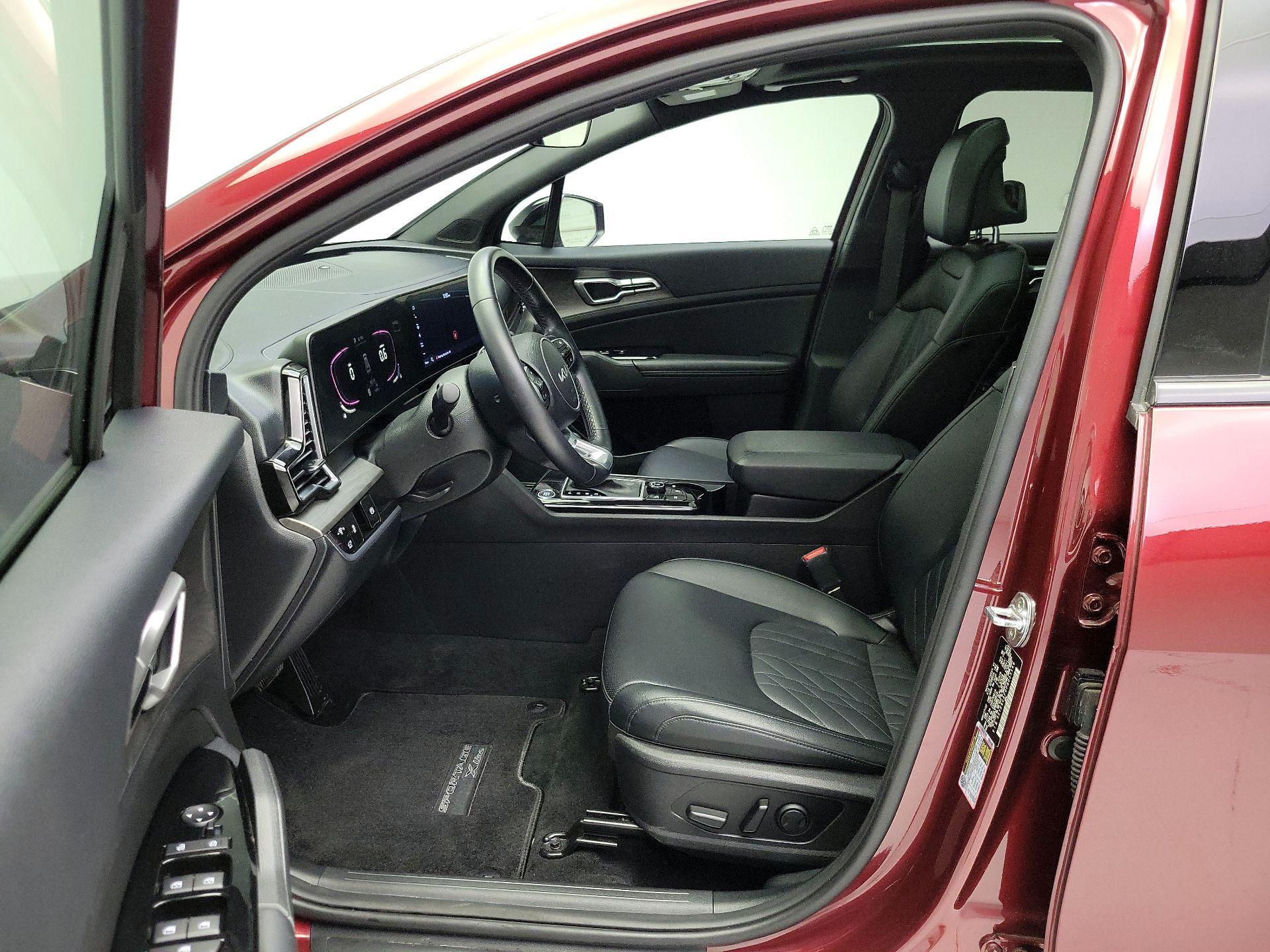 Thumbnail: 2023 Kia Sportage - 11