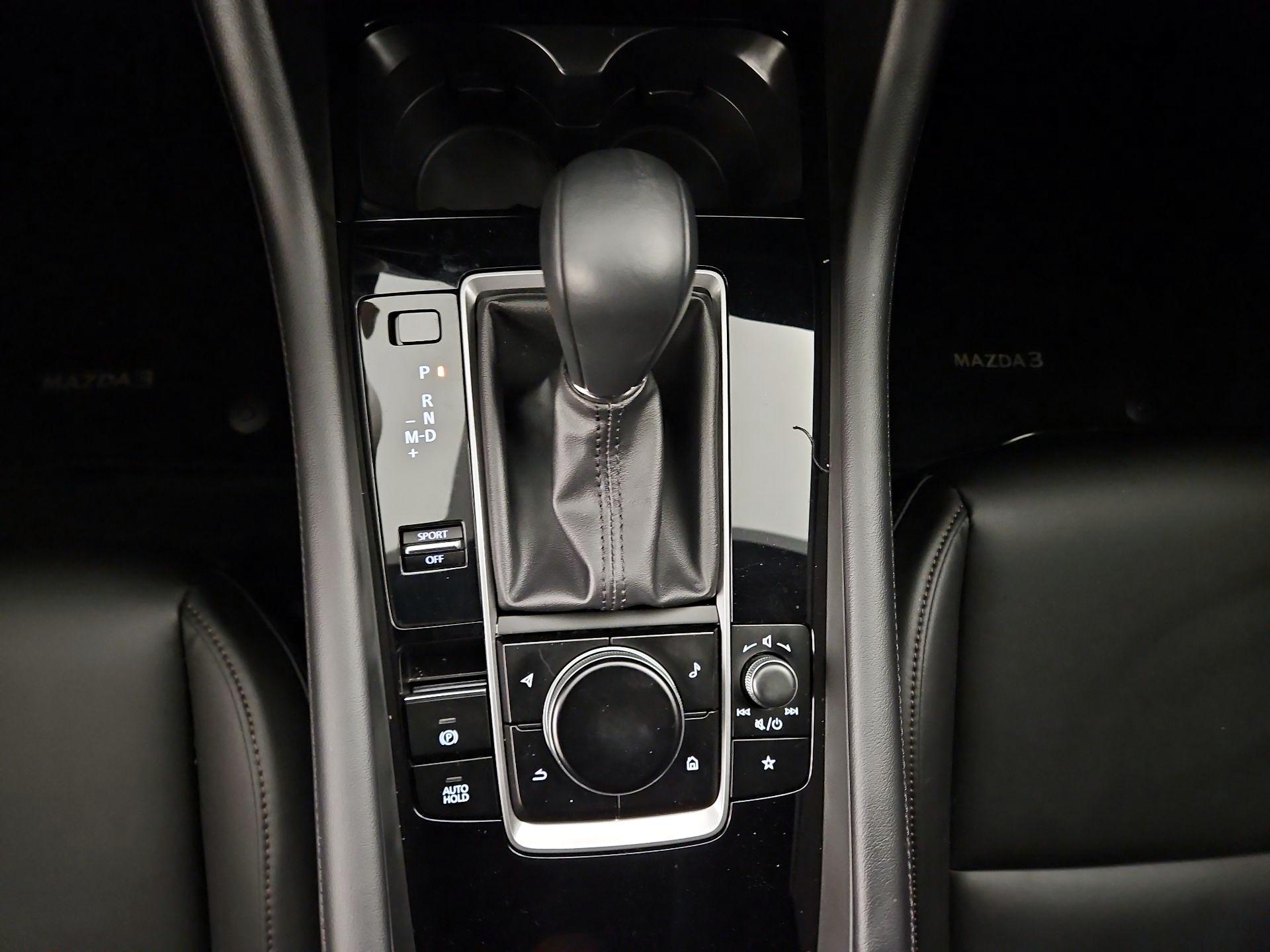 Thumbnail: 2025 Mazda Mazda3 - 17