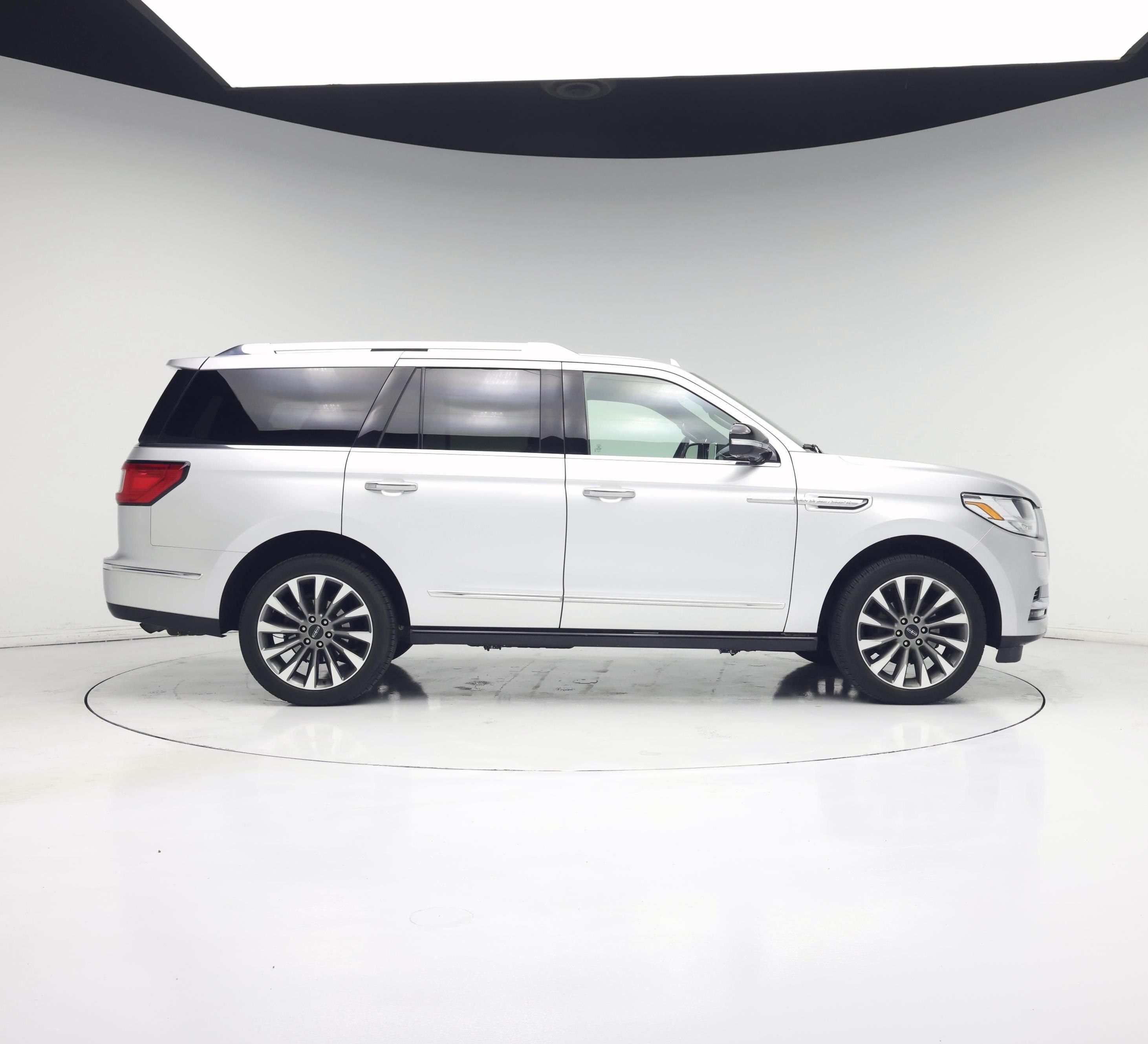 Thumbnail: 2019 Lincoln Navigator - 7