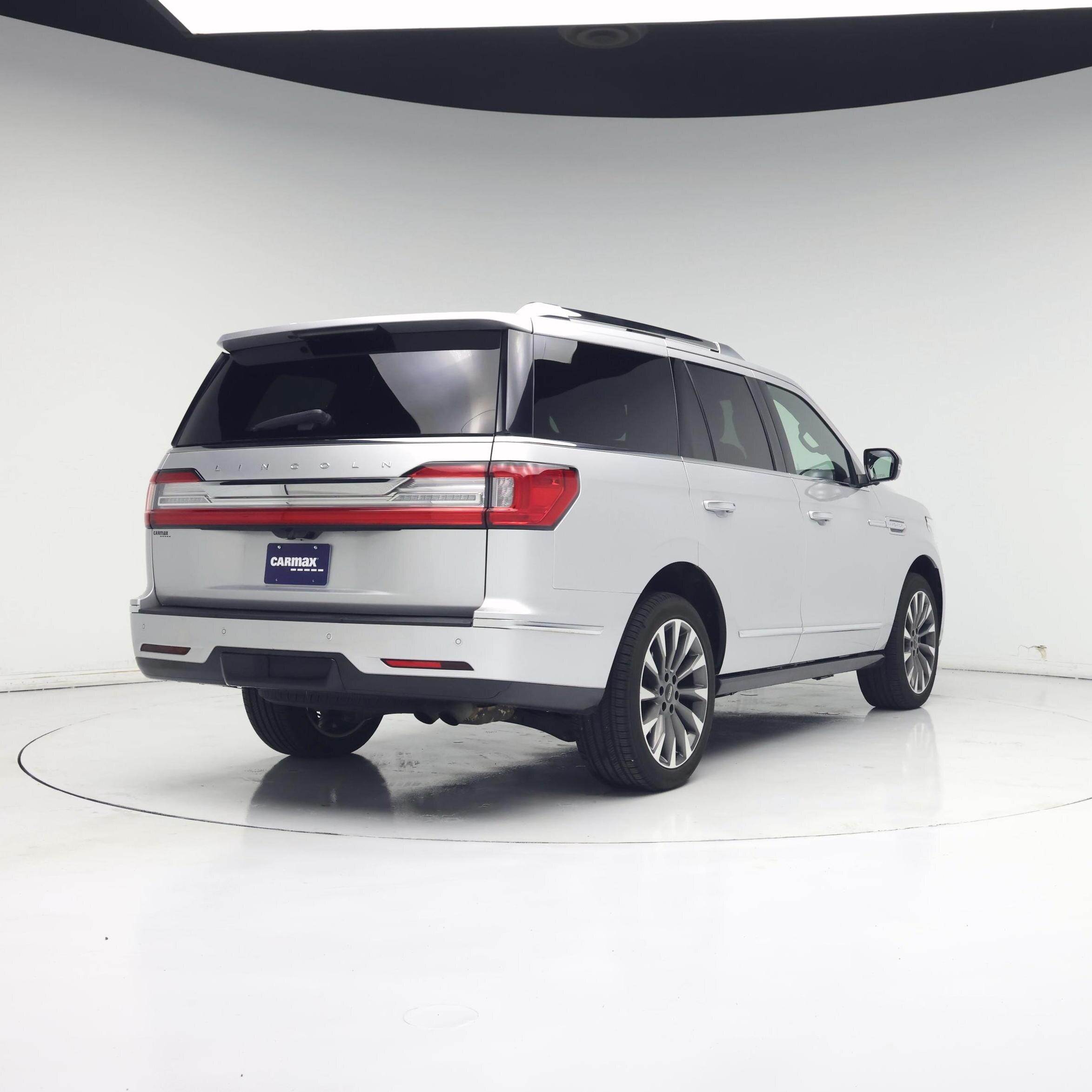 Thumbnail: 2019 Lincoln Navigator - 8
