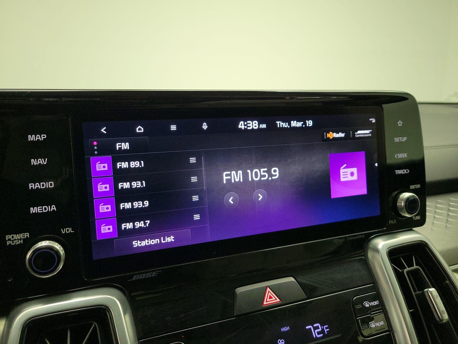 Thumbnail: 2023 Kia Sorento - 16