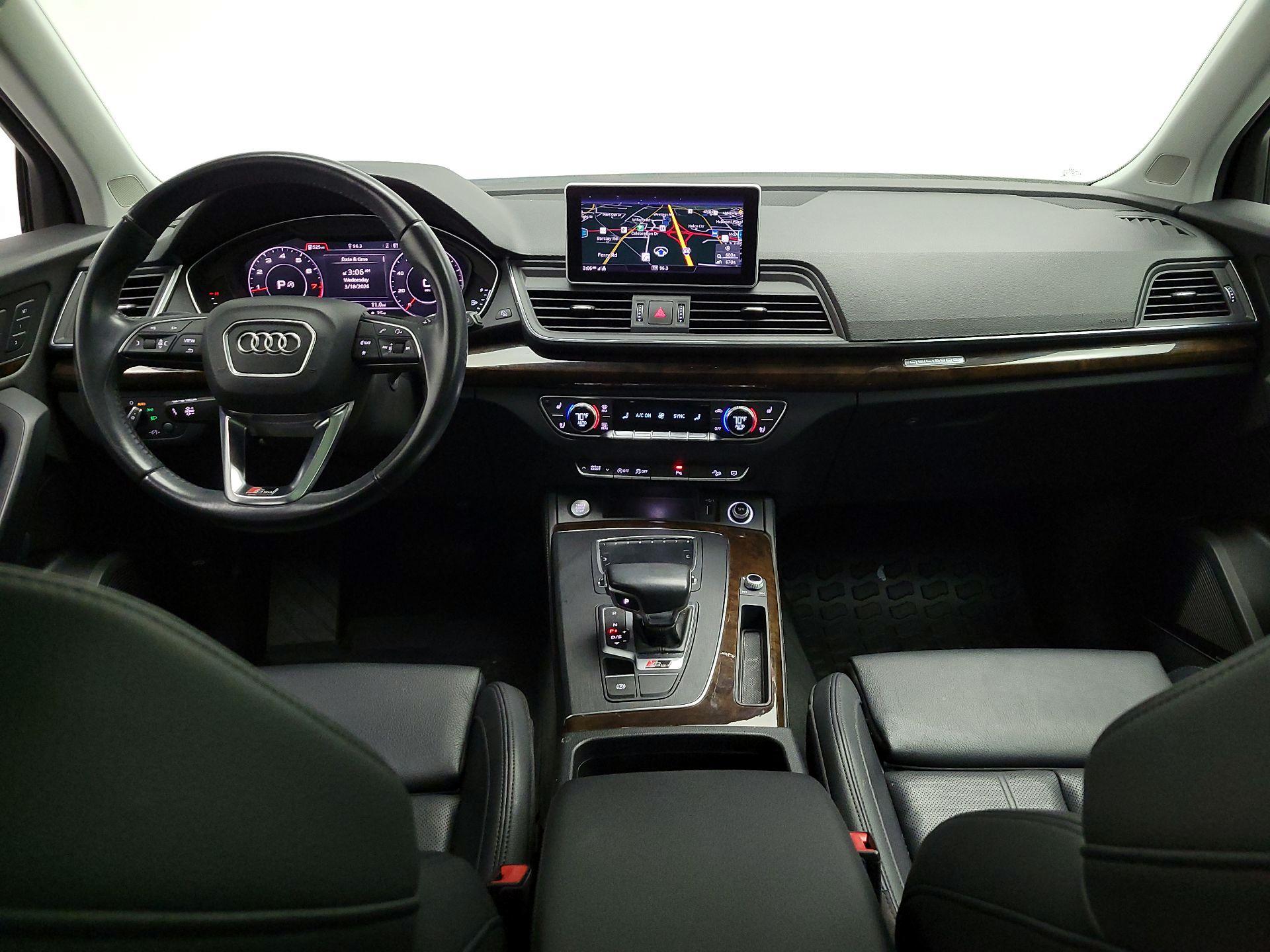 Thumbnail: 2019 Audi Q5 - 9