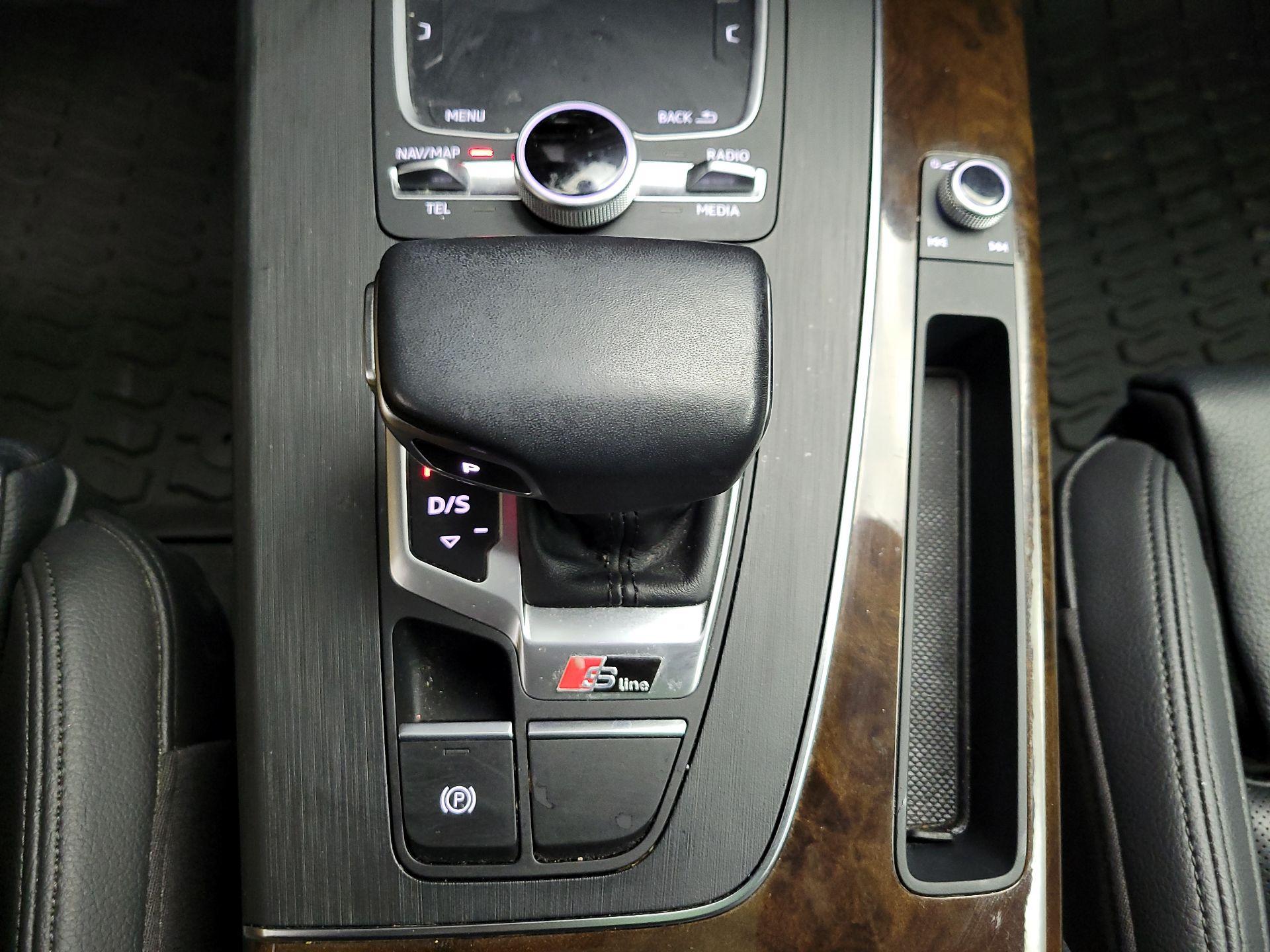 Thumbnail: 2019 Audi Q5 - 17