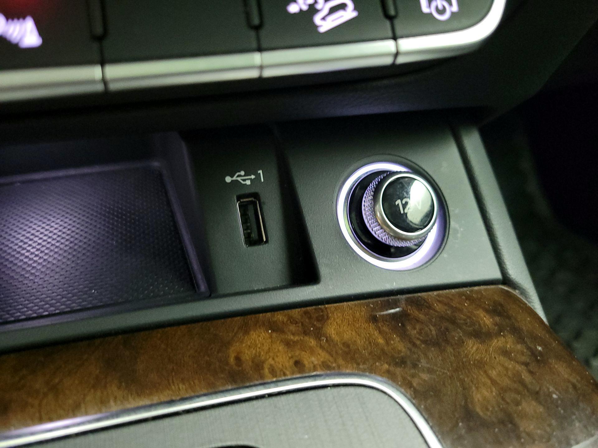 Thumbnail: 2019 Audi Q5 - 18