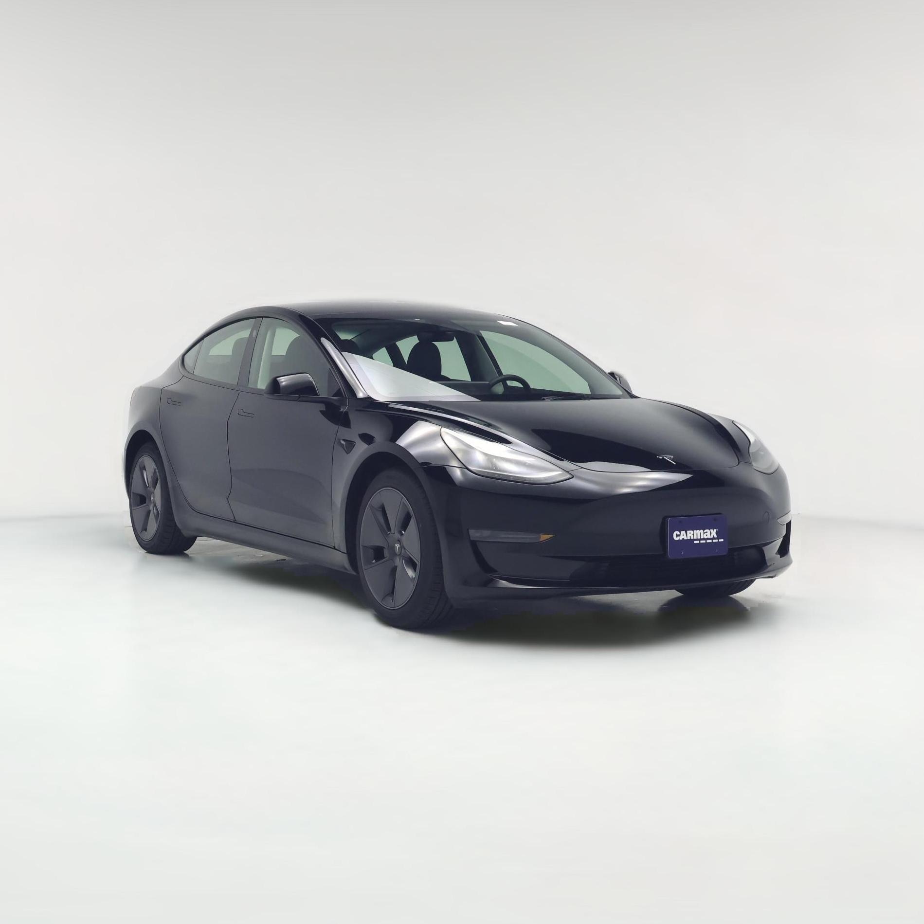 Thumbnail: 2023 Tesla Model 3 - 1