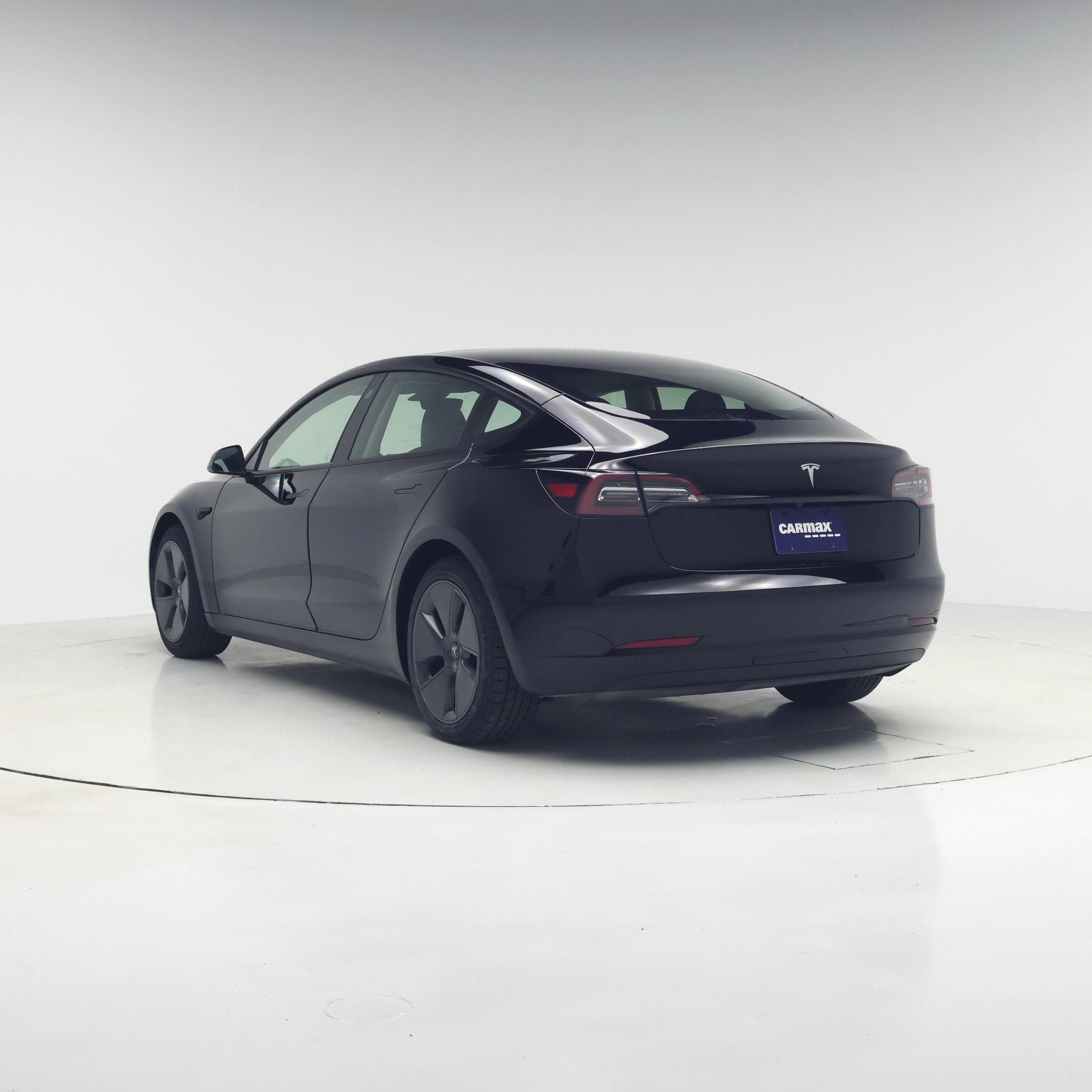 Thumbnail: 2023 Tesla Model 3 - 2
