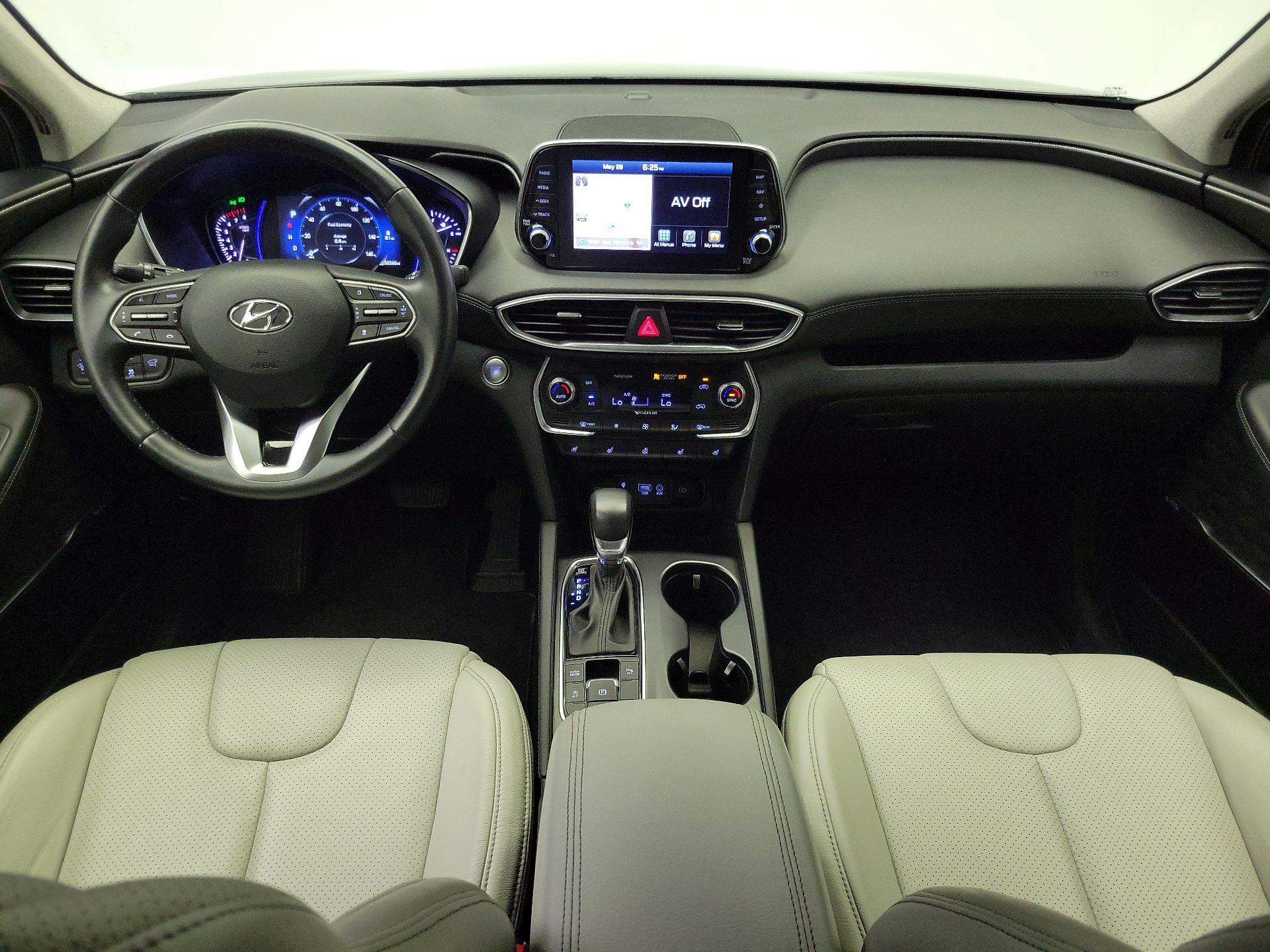 Thumbnail: 2020 Hyundai Santa Fe - 9