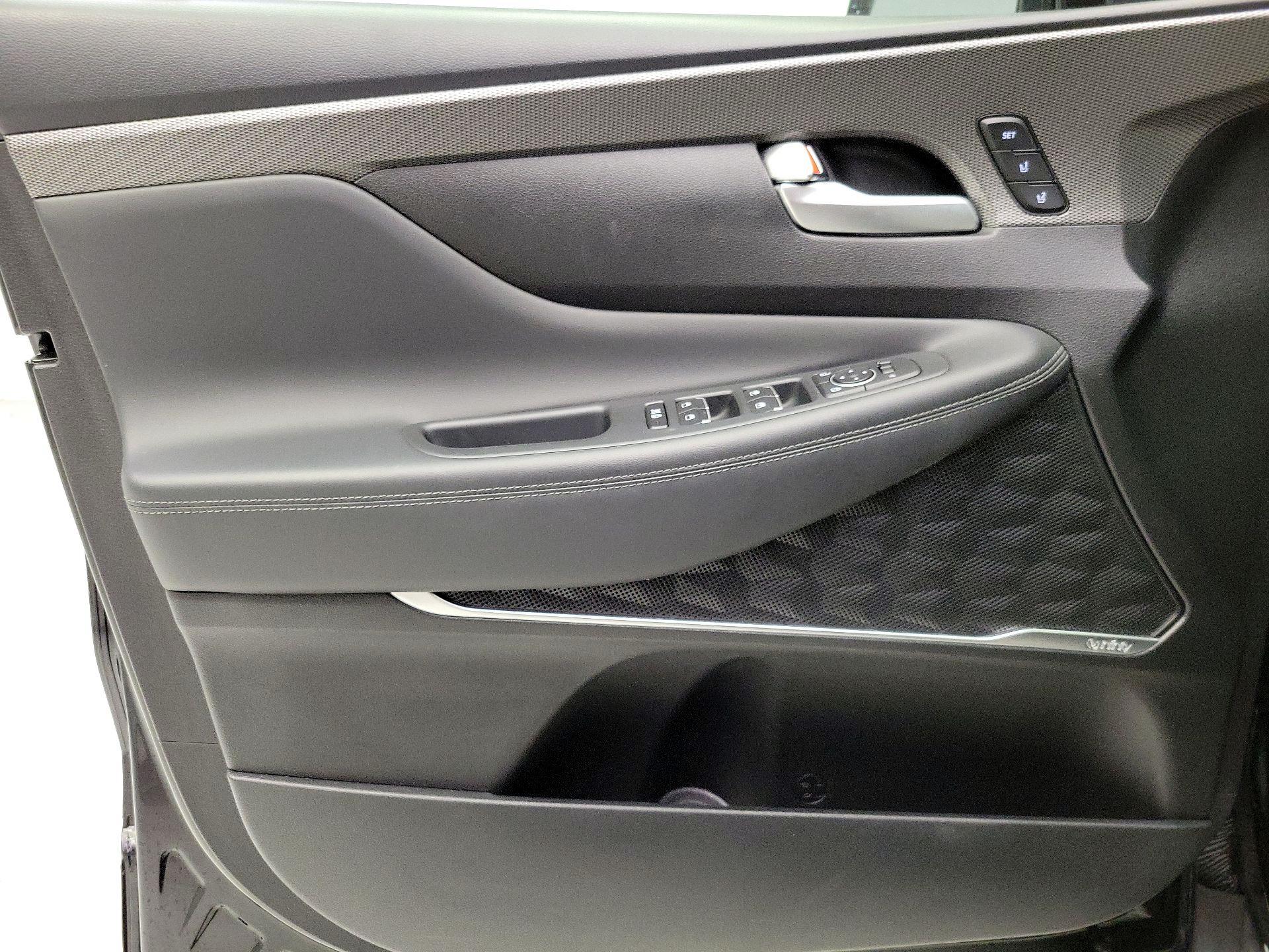 Thumbnail: 2020 Hyundai Santa Fe - 12