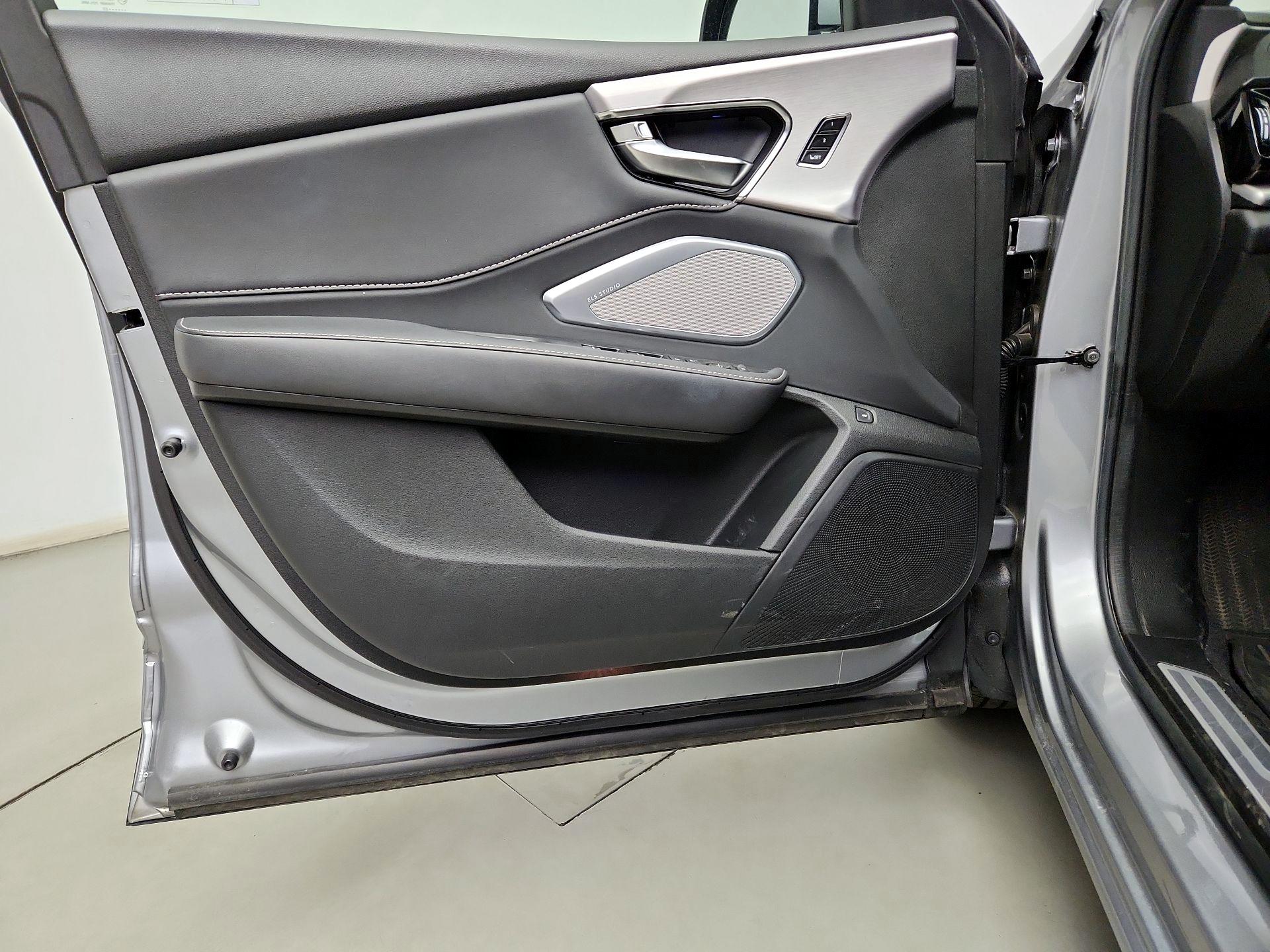 Thumbnail: 2023 Acura RDX - 12