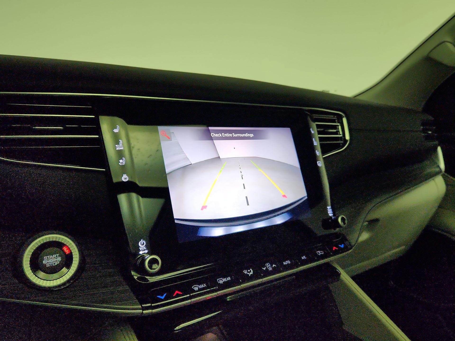 Thumbnail: 2023 Jeep Wagoneer - 15