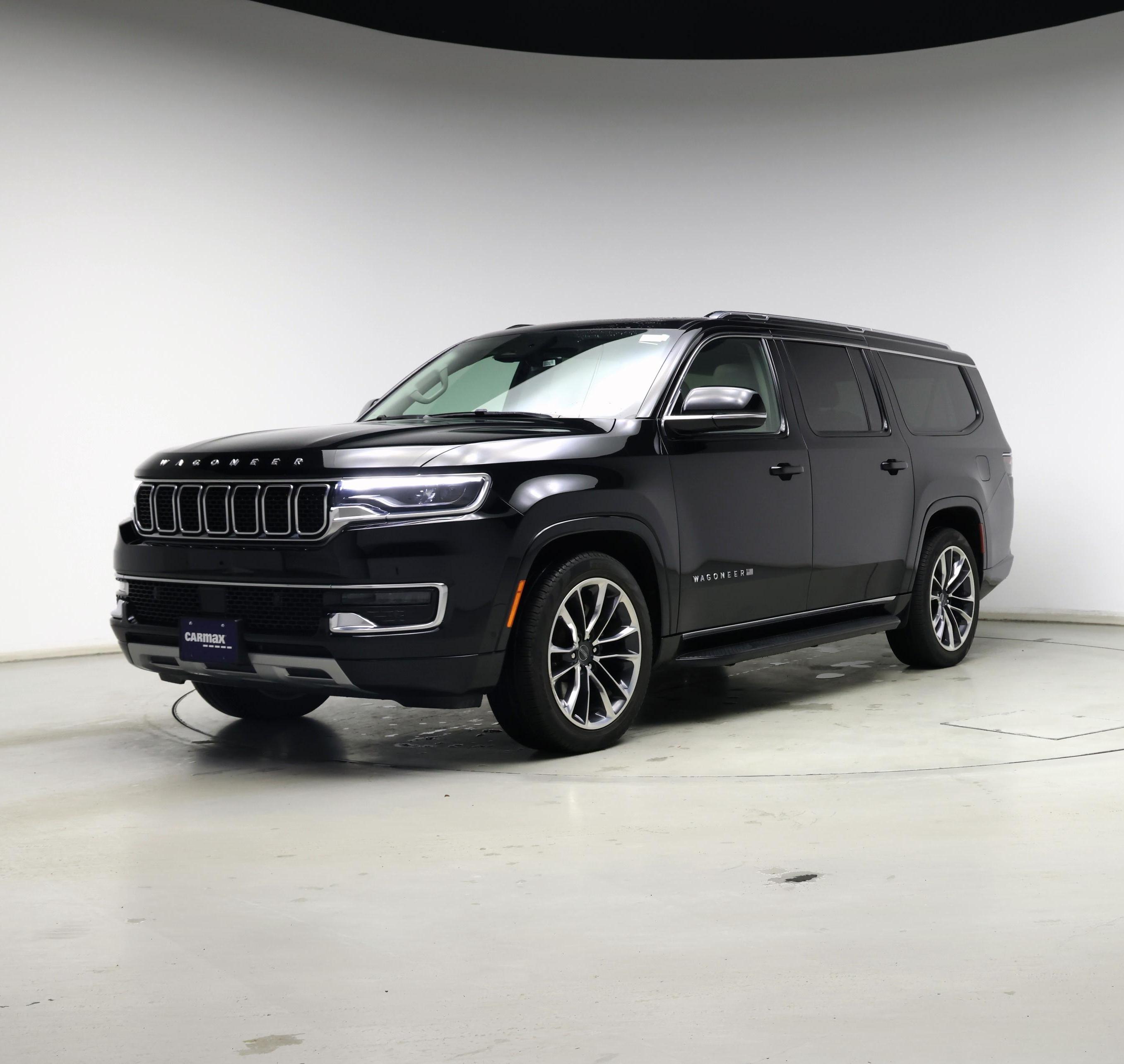 Thumbnail: 2023 Jeep Wagoneer - 4