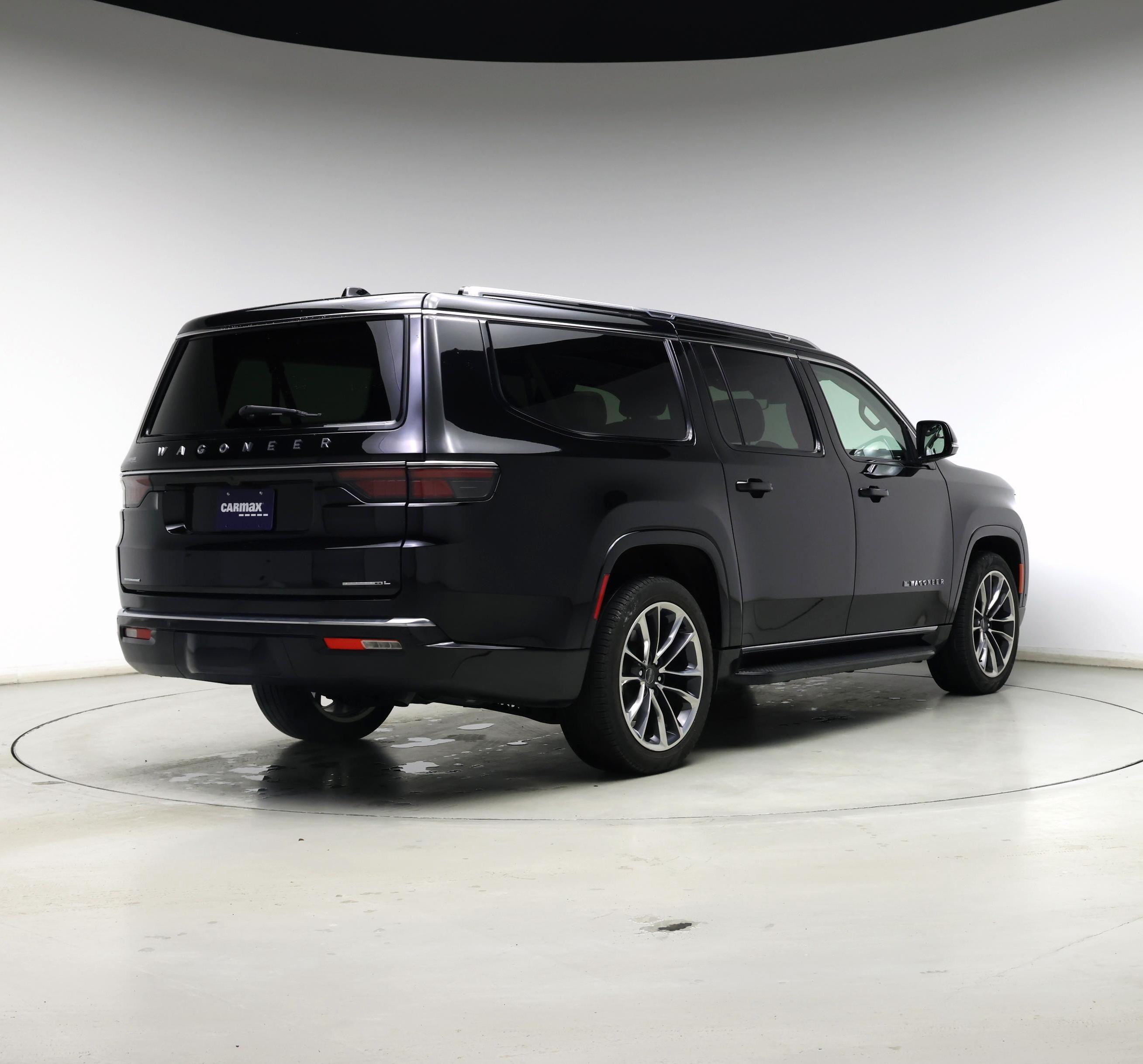 Thumbnail: 2023 Jeep Wagoneer - 8