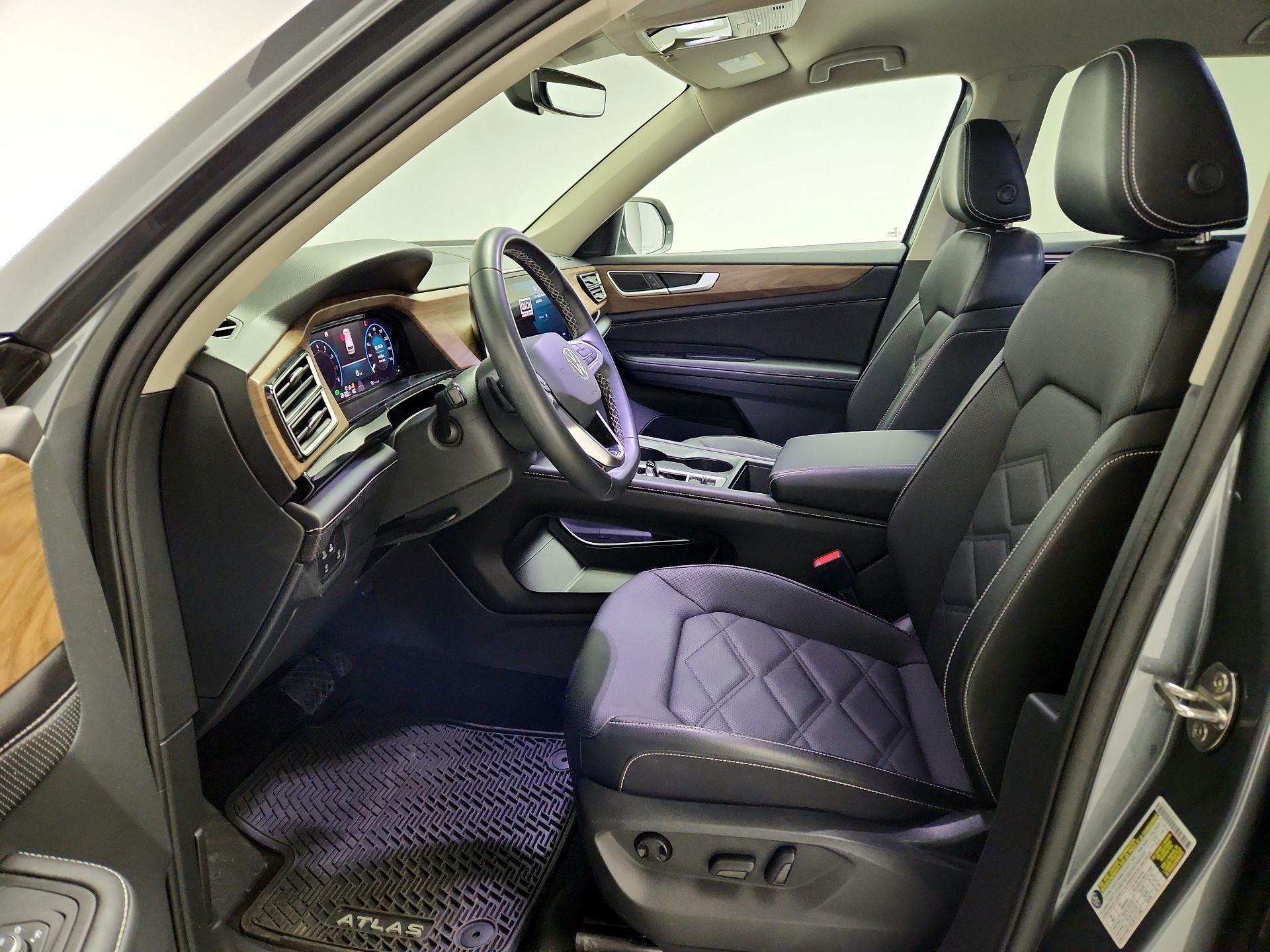 Thumbnail: 2024 Volkswagen Atlas - 11