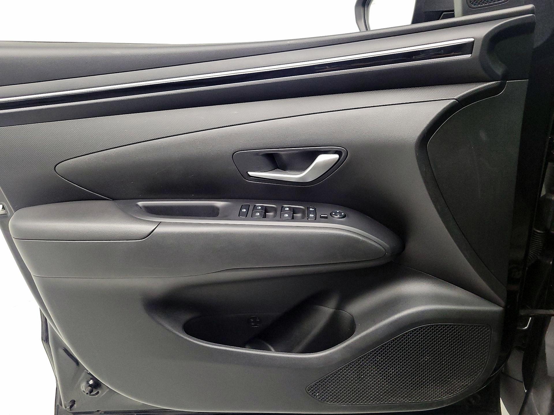 Thumbnail: 2024 Hyundai Santa Cruz - 12