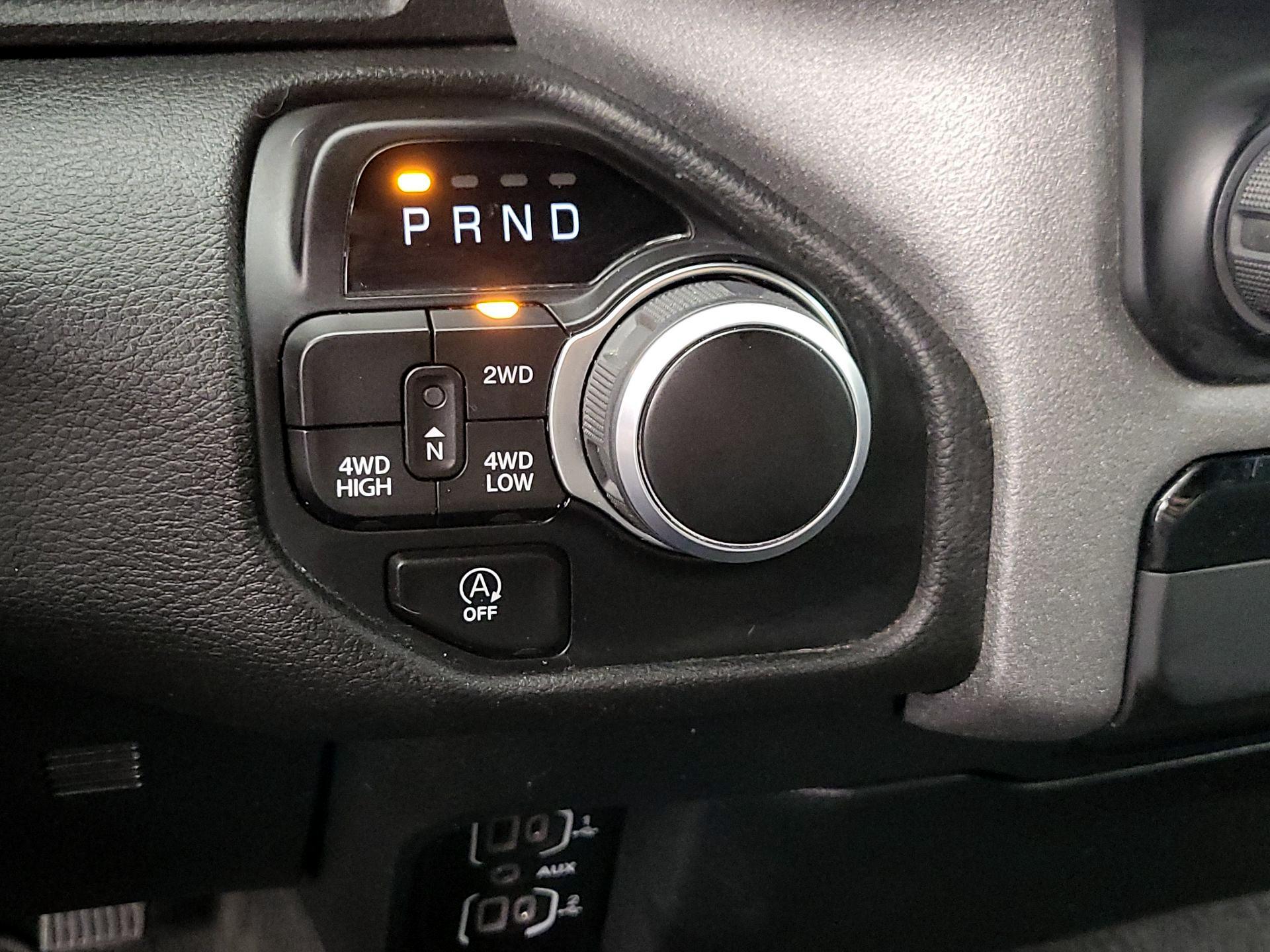 Thumbnail: 2024 RAM 1500 - 17