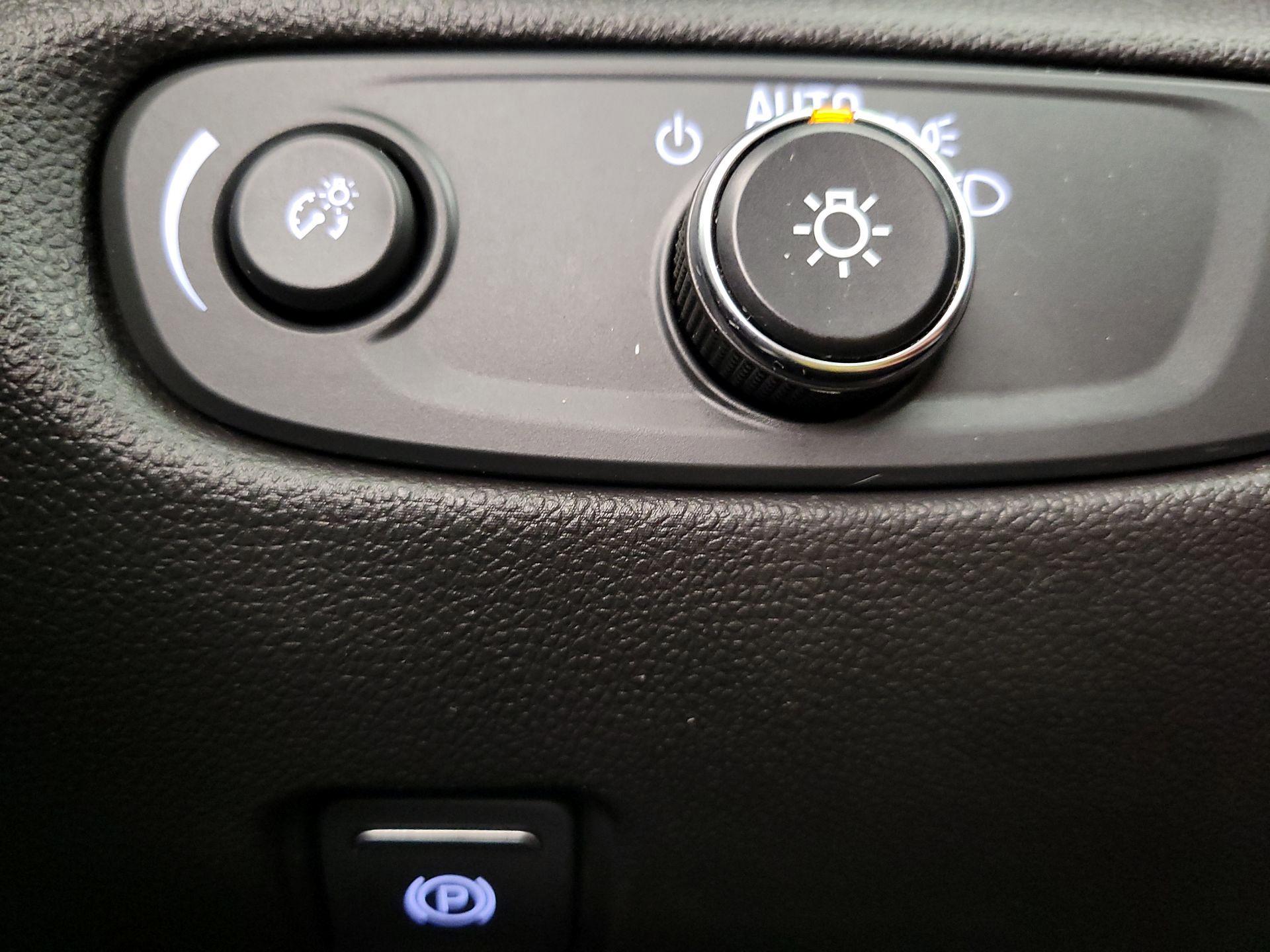 Thumbnail: 2021 Chevrolet Blazer - 13