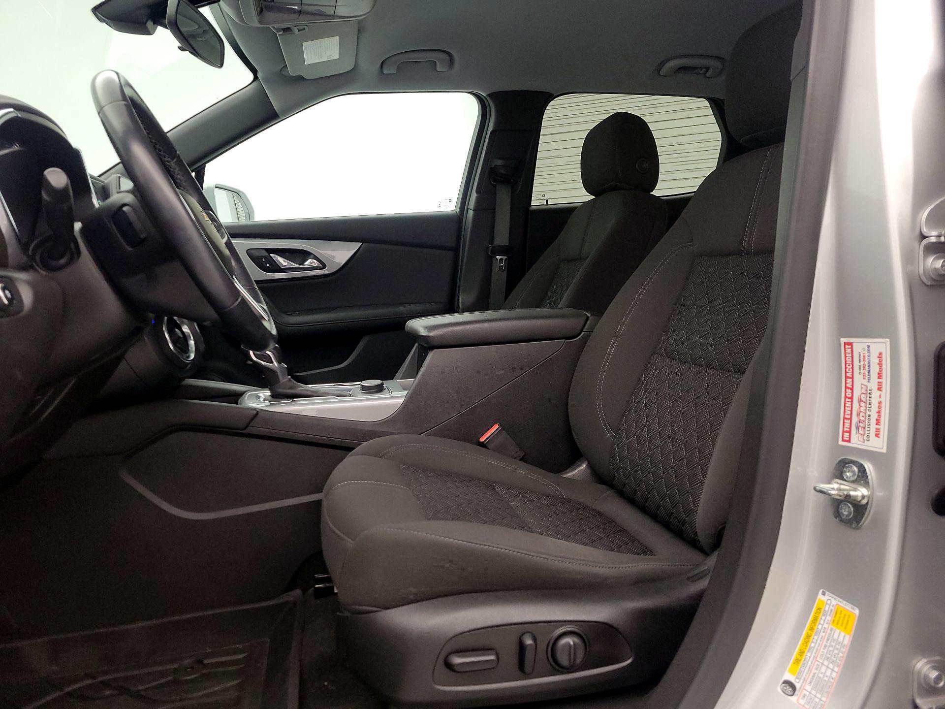 Thumbnail: 2020 Chevrolet Blazer - 11