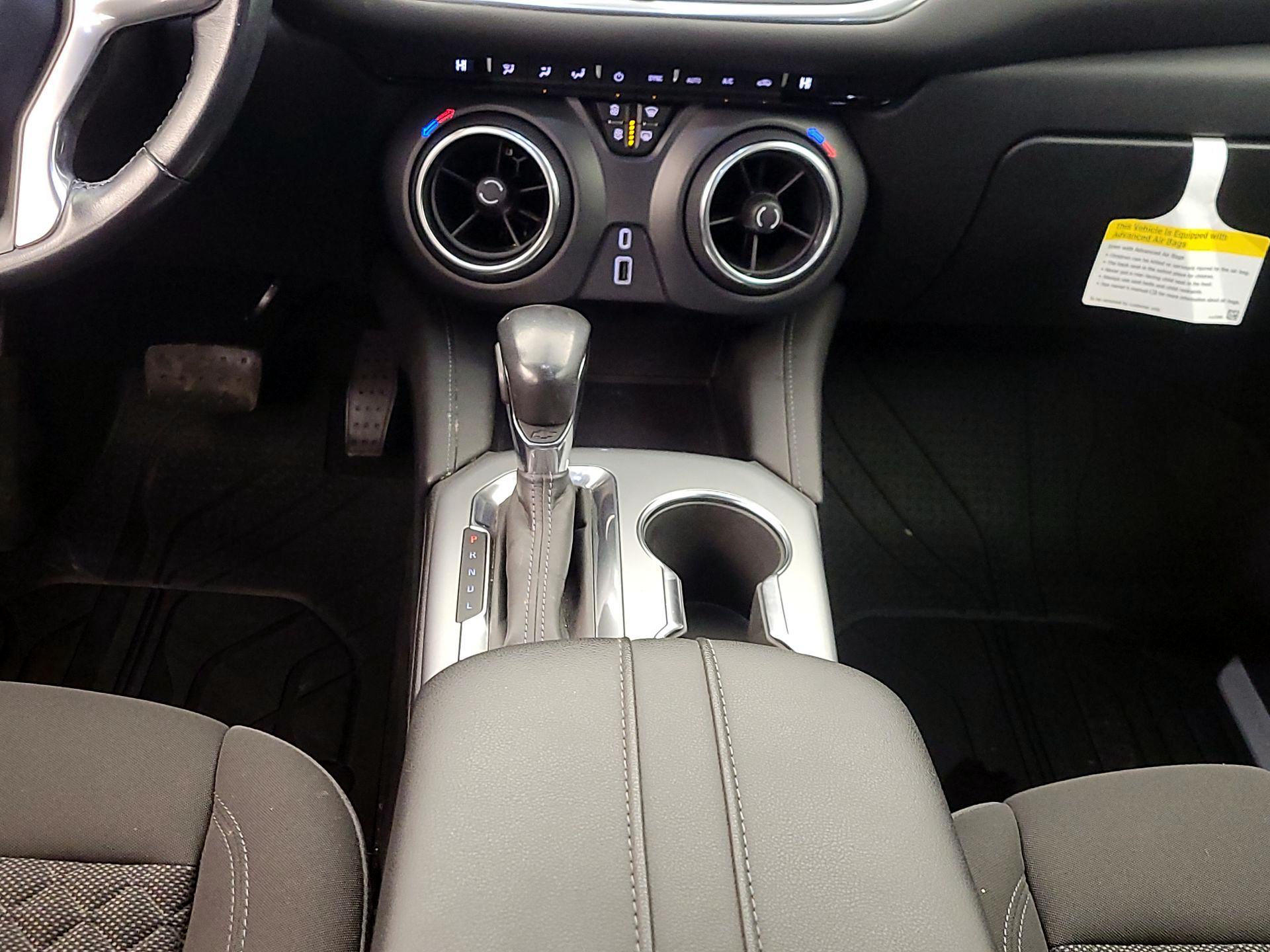 Thumbnail: 2020 Chevrolet Blazer - 17