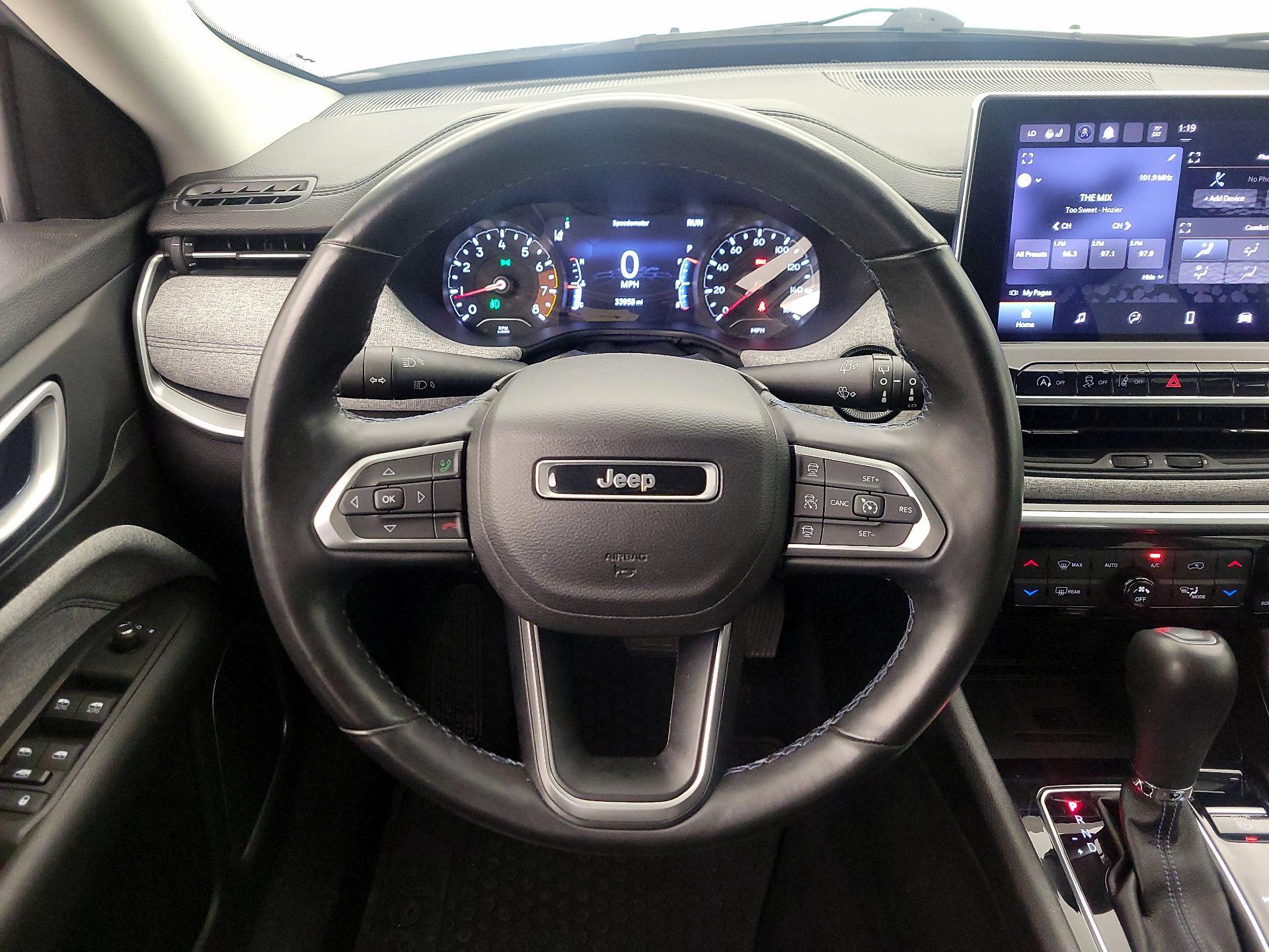 Thumbnail: 2022 Jeep Compass - 10