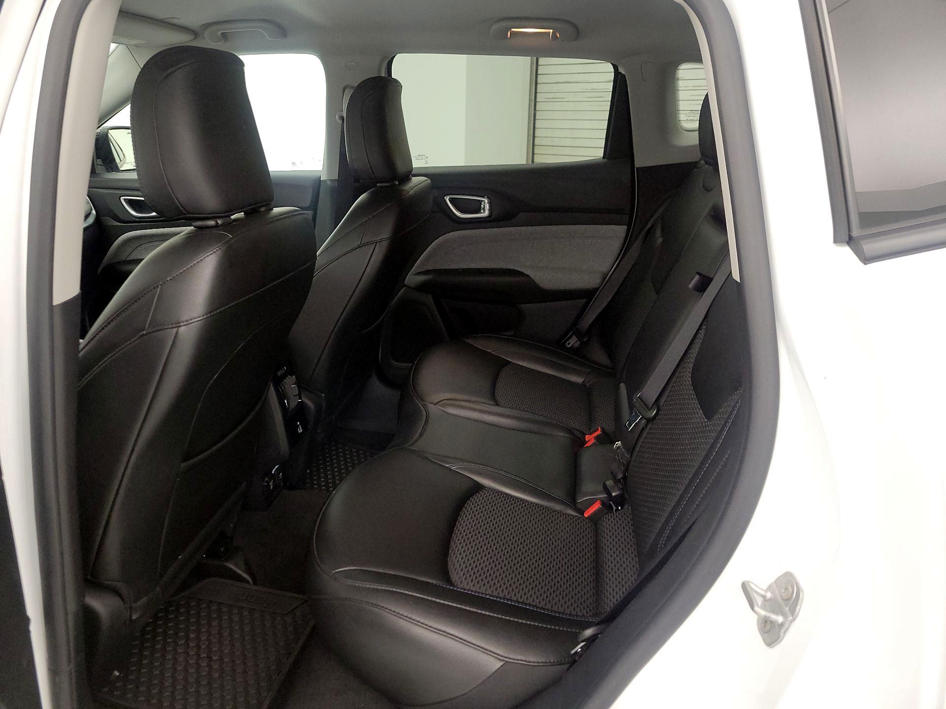 Thumbnail: 2022 Jeep Compass - 19