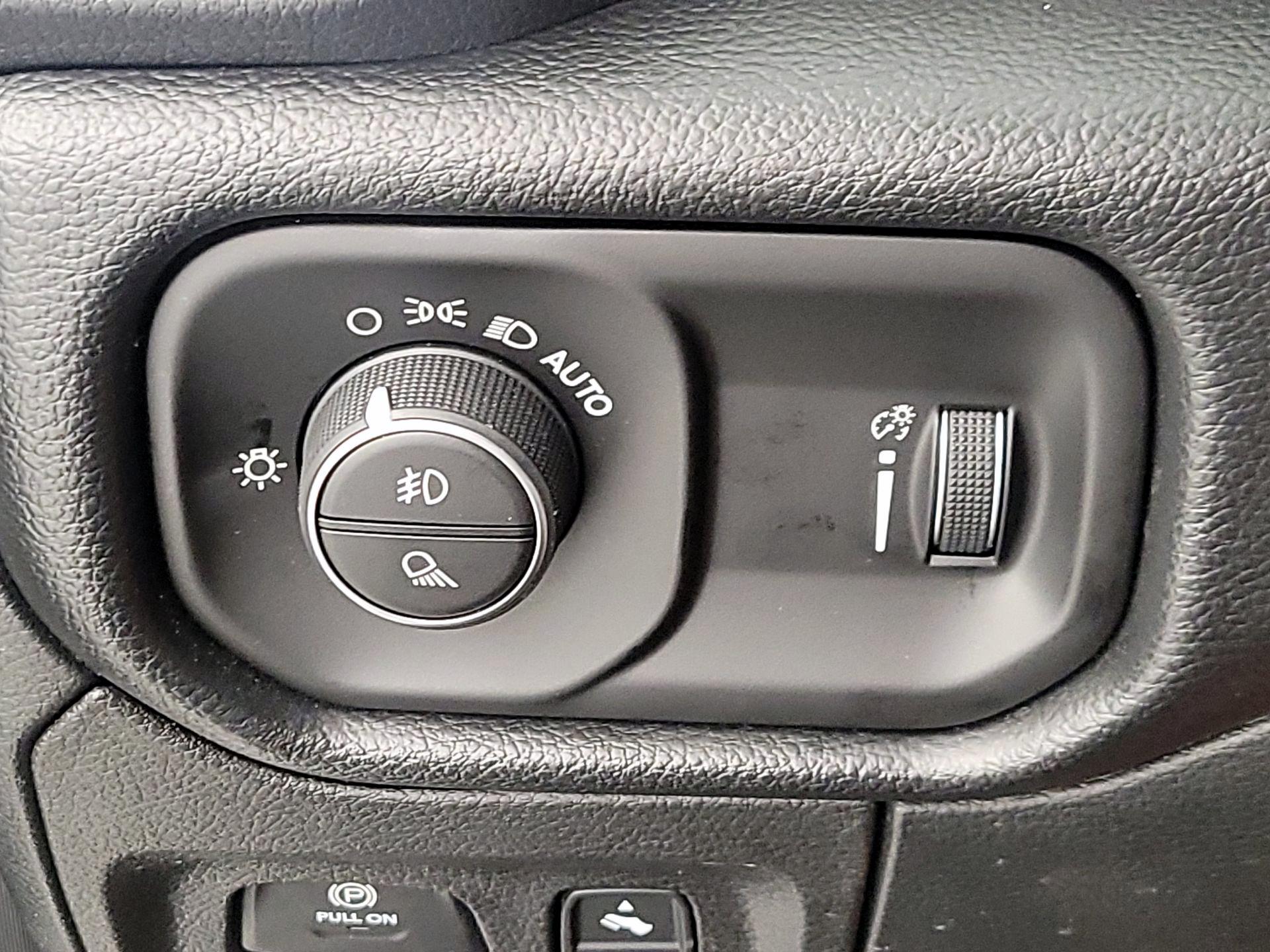 Thumbnail: 2022 RAM 1500 - 13