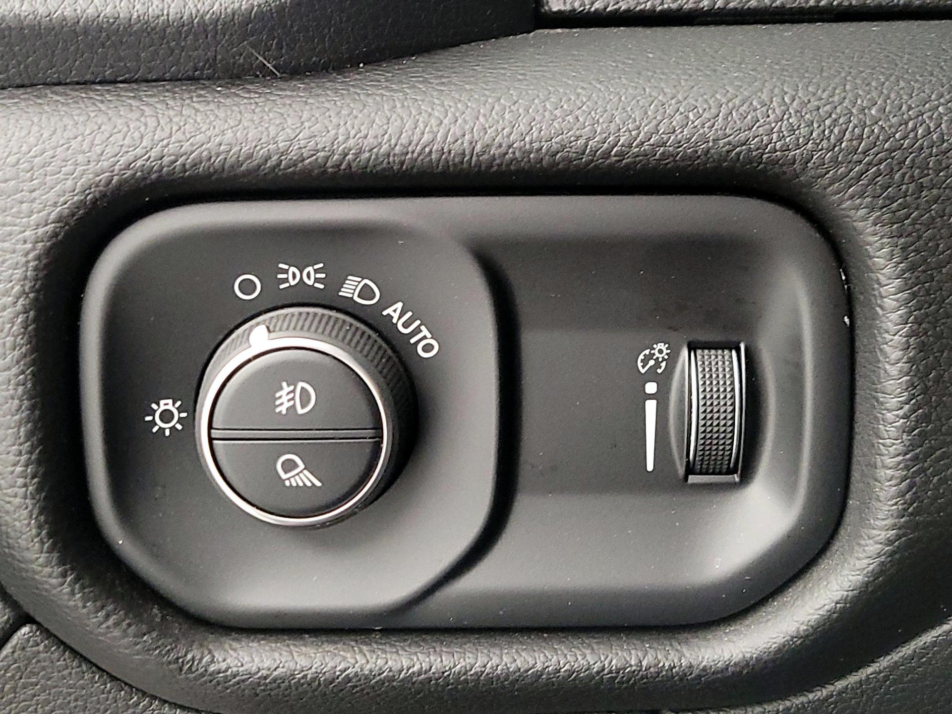 Thumbnail: 2022 RAM 1500 - 13