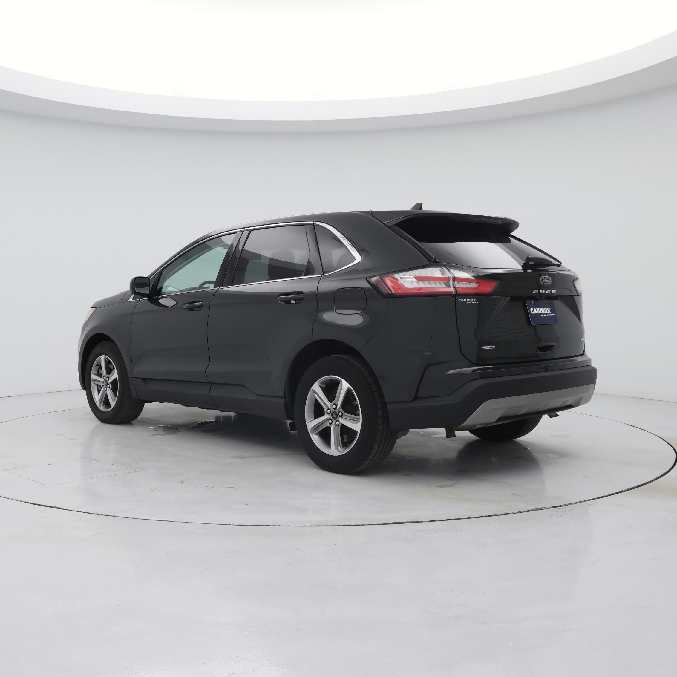 Thumbnail: 2023 Ford Edge - 2