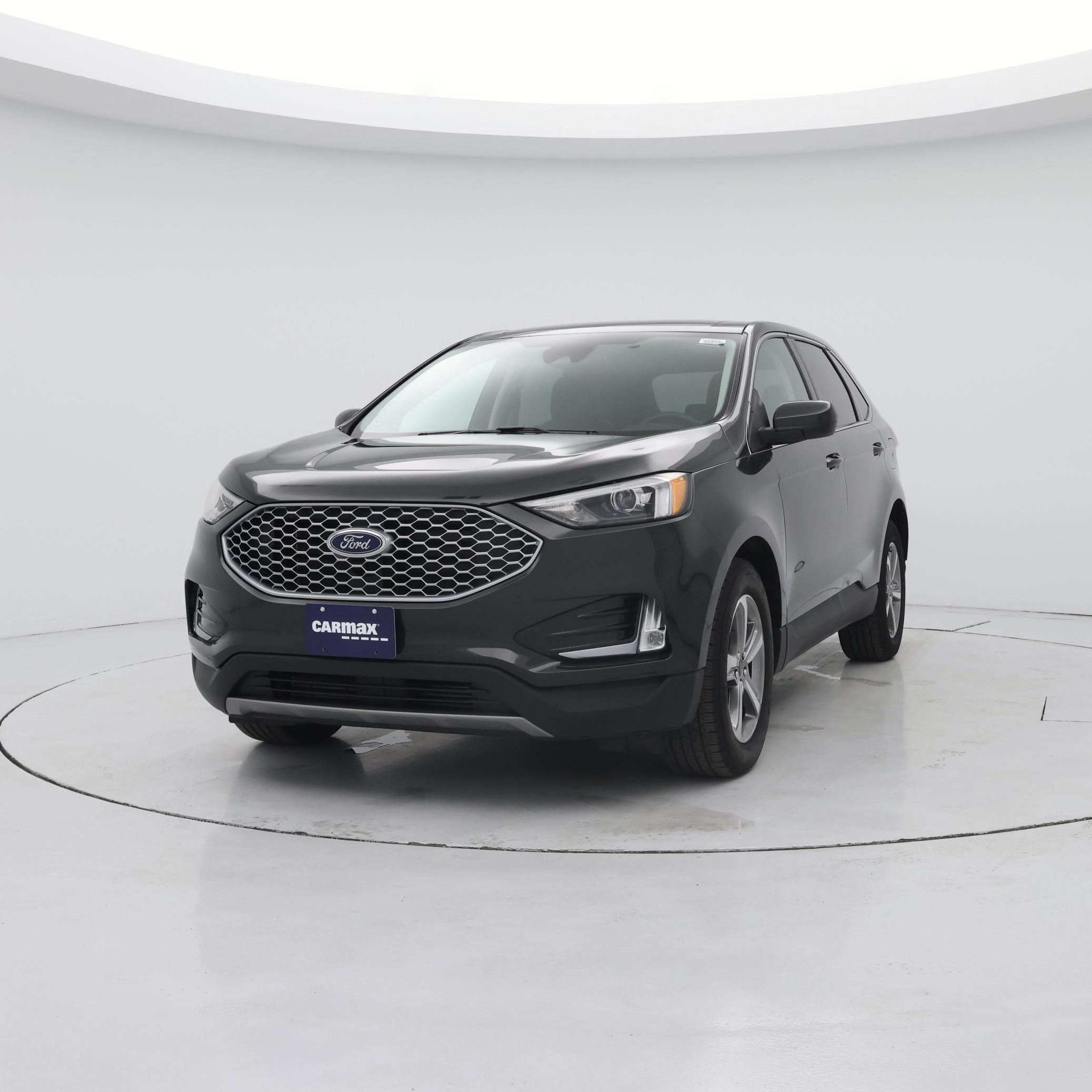 Thumbnail: 2023 Ford Edge - 4