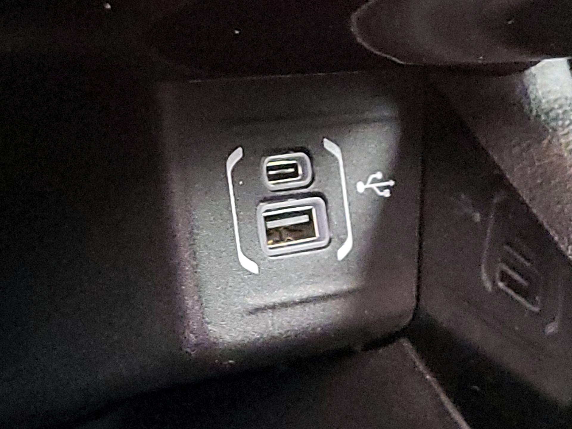 Thumbnail: 2023 Jeep Compass - 18