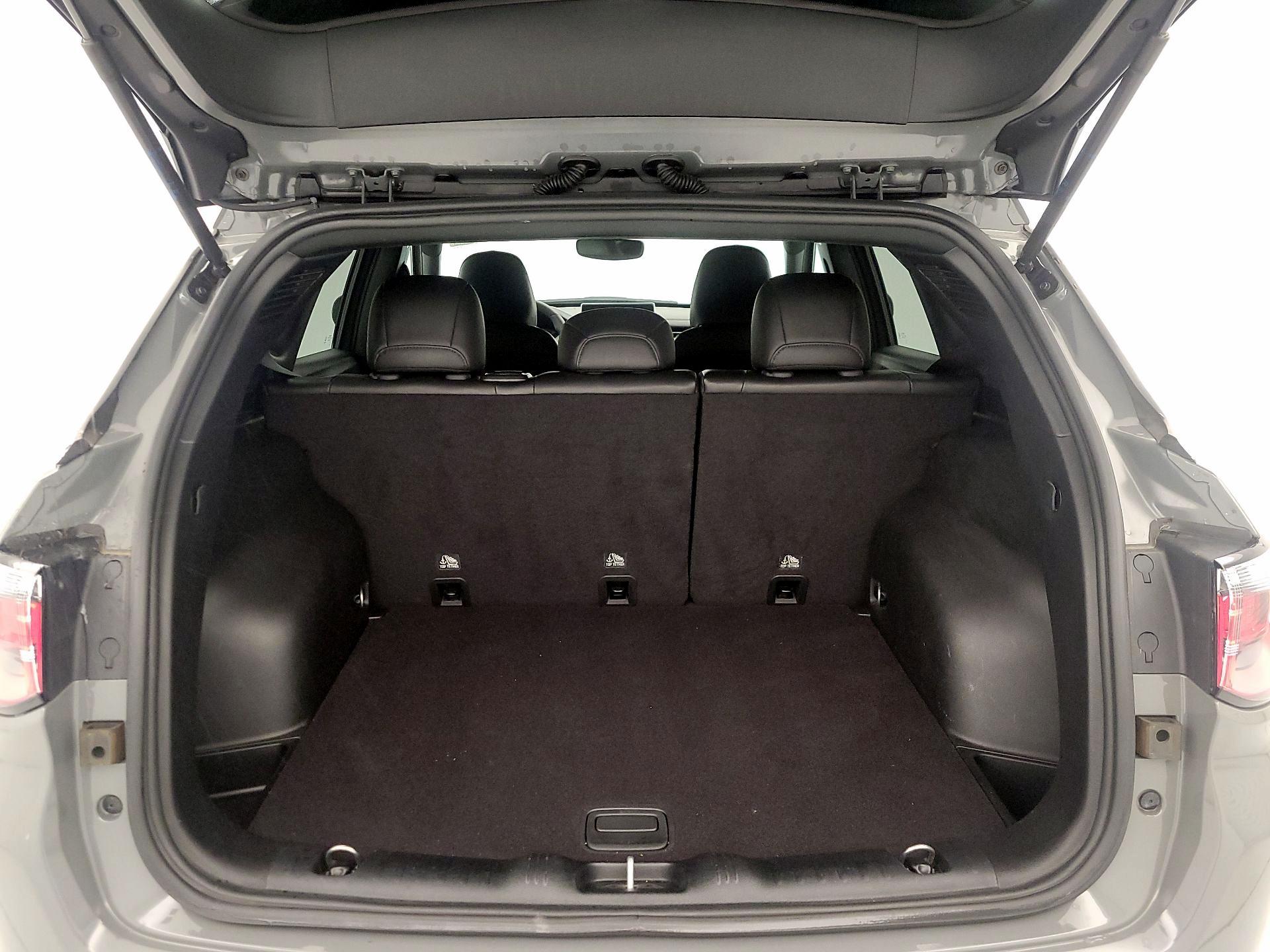 Thumbnail: 2023 Jeep Compass - 20