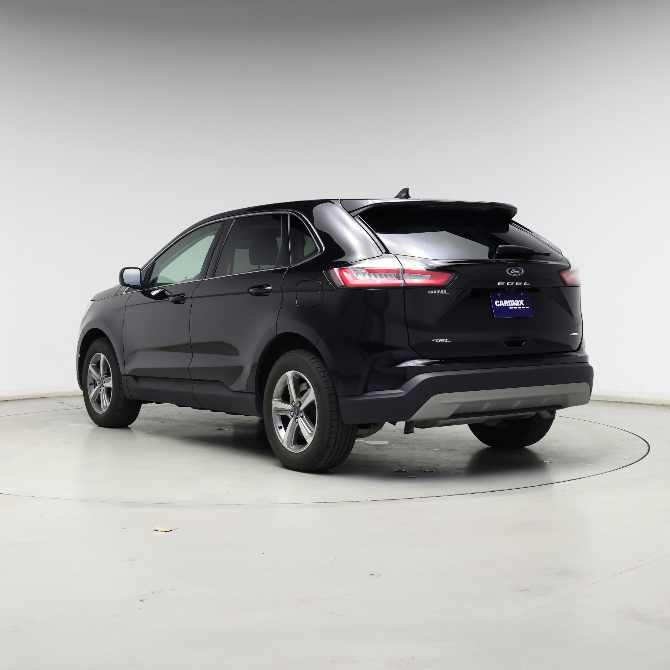 Thumbnail: 2022 Ford Edge - 2