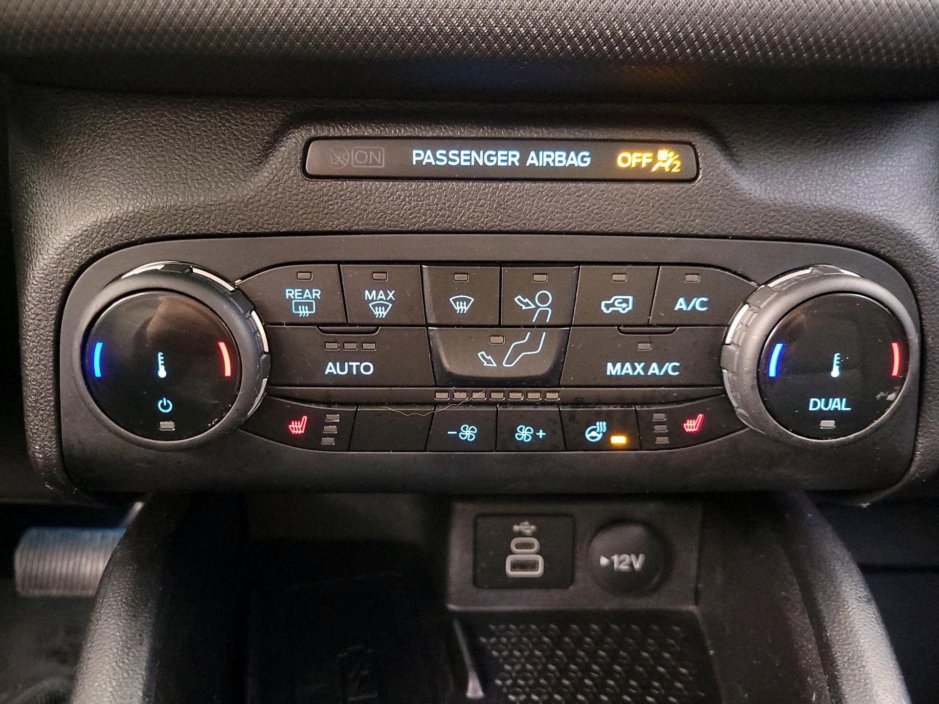 Thumbnail: 2023 Ford Bronco Sport - 16