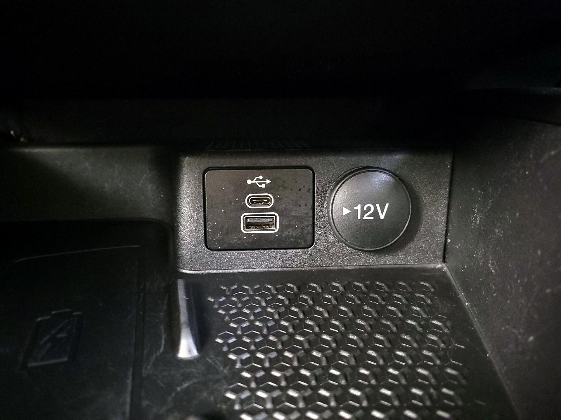 Thumbnail: 2023 Ford Bronco Sport - 18