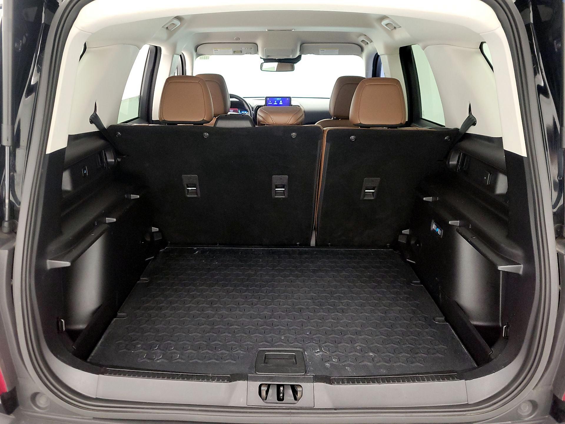 Thumbnail: 2023 Ford Bronco Sport - 20