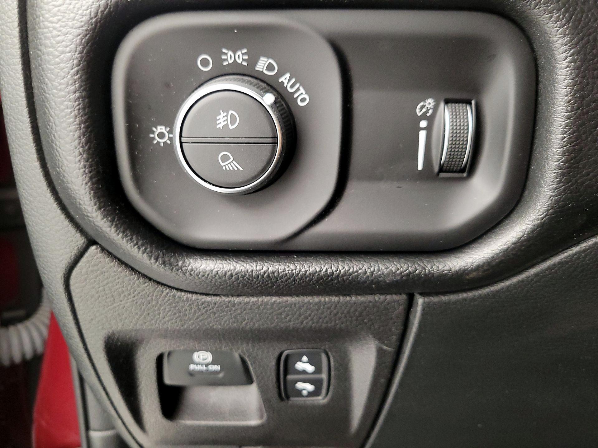 Thumbnail: 2022 RAM 1500 - 13