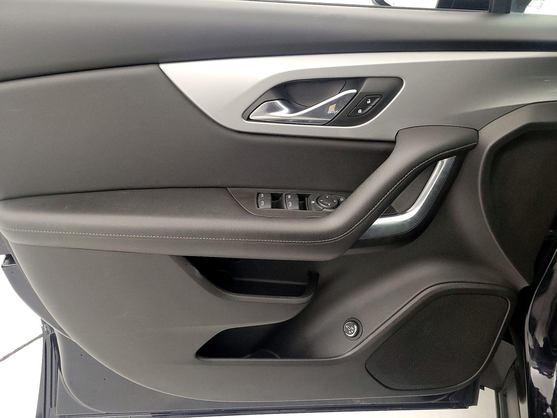 Thumbnail: 2021 Chevrolet Blazer - 12