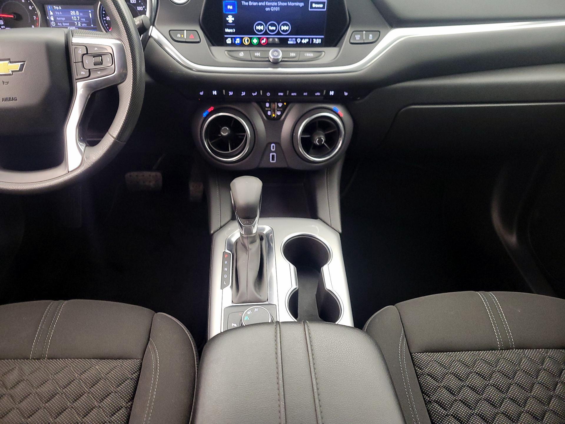 Thumbnail: 2021 Chevrolet Blazer - 17