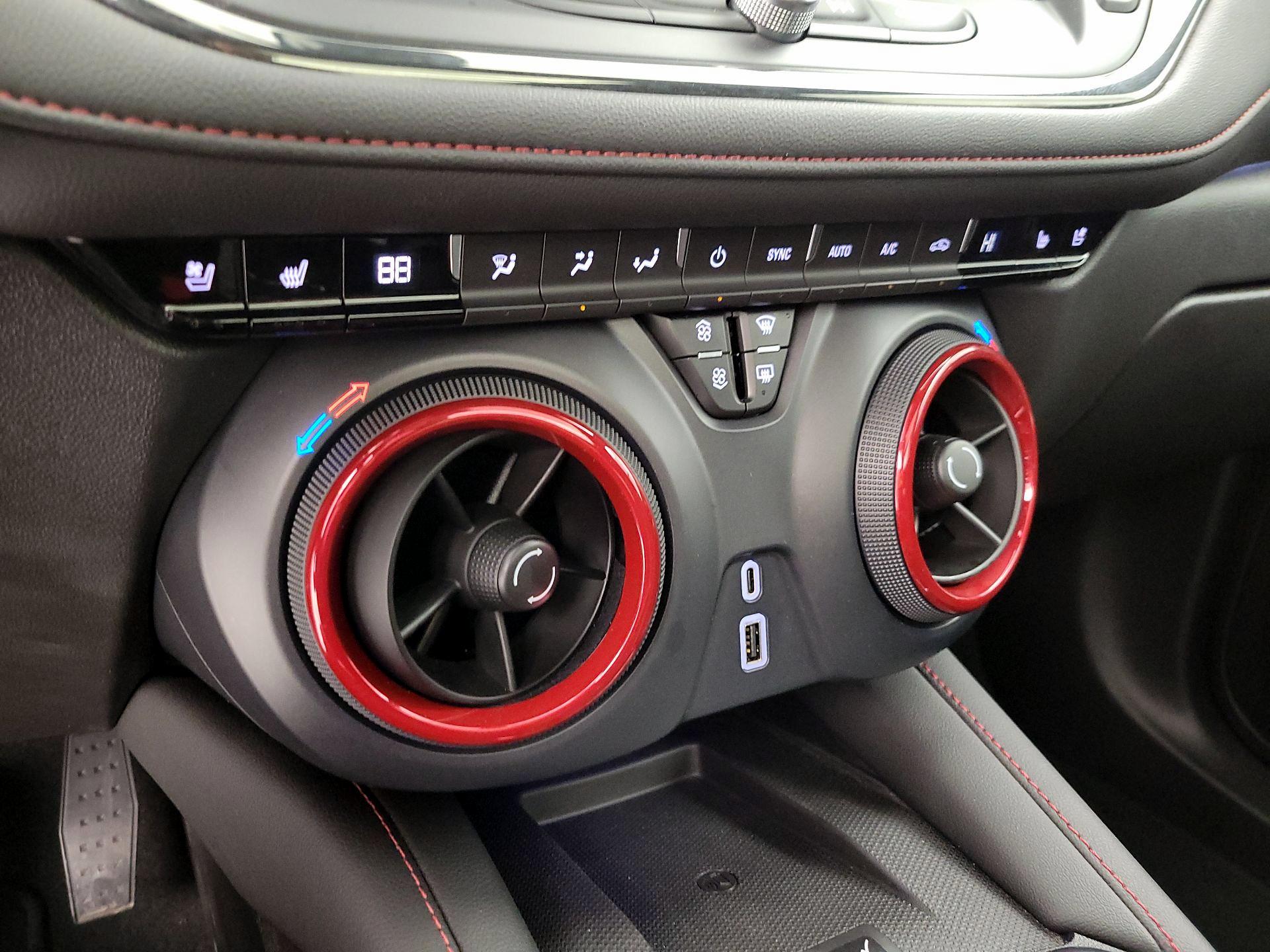 Thumbnail: 2024 Chevrolet Blazer - 16