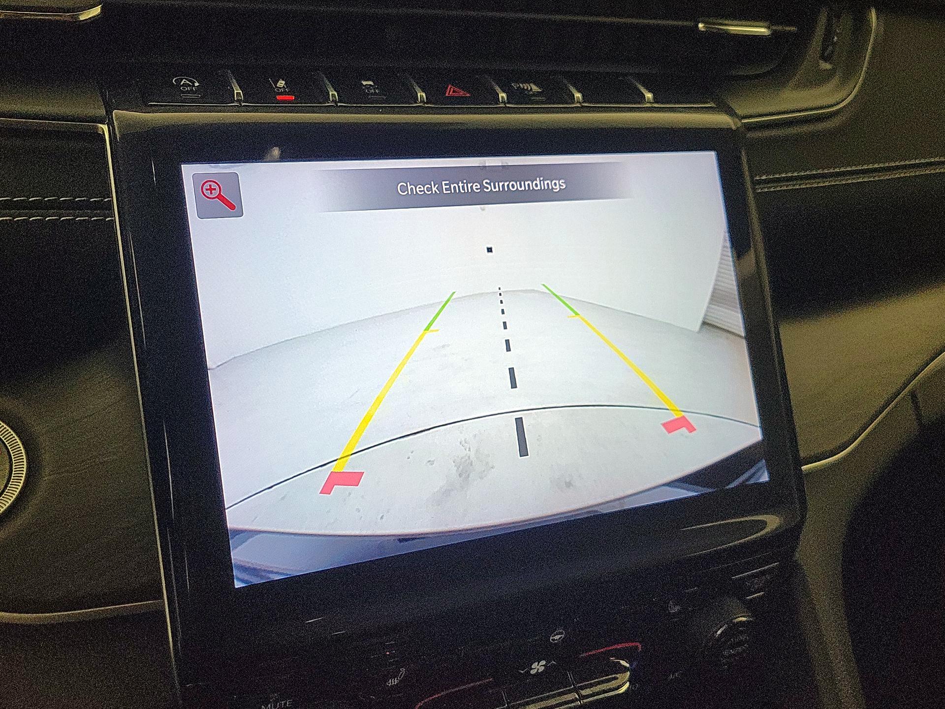 Thumbnail: 2023 Jeep Grand Cherokee - 15