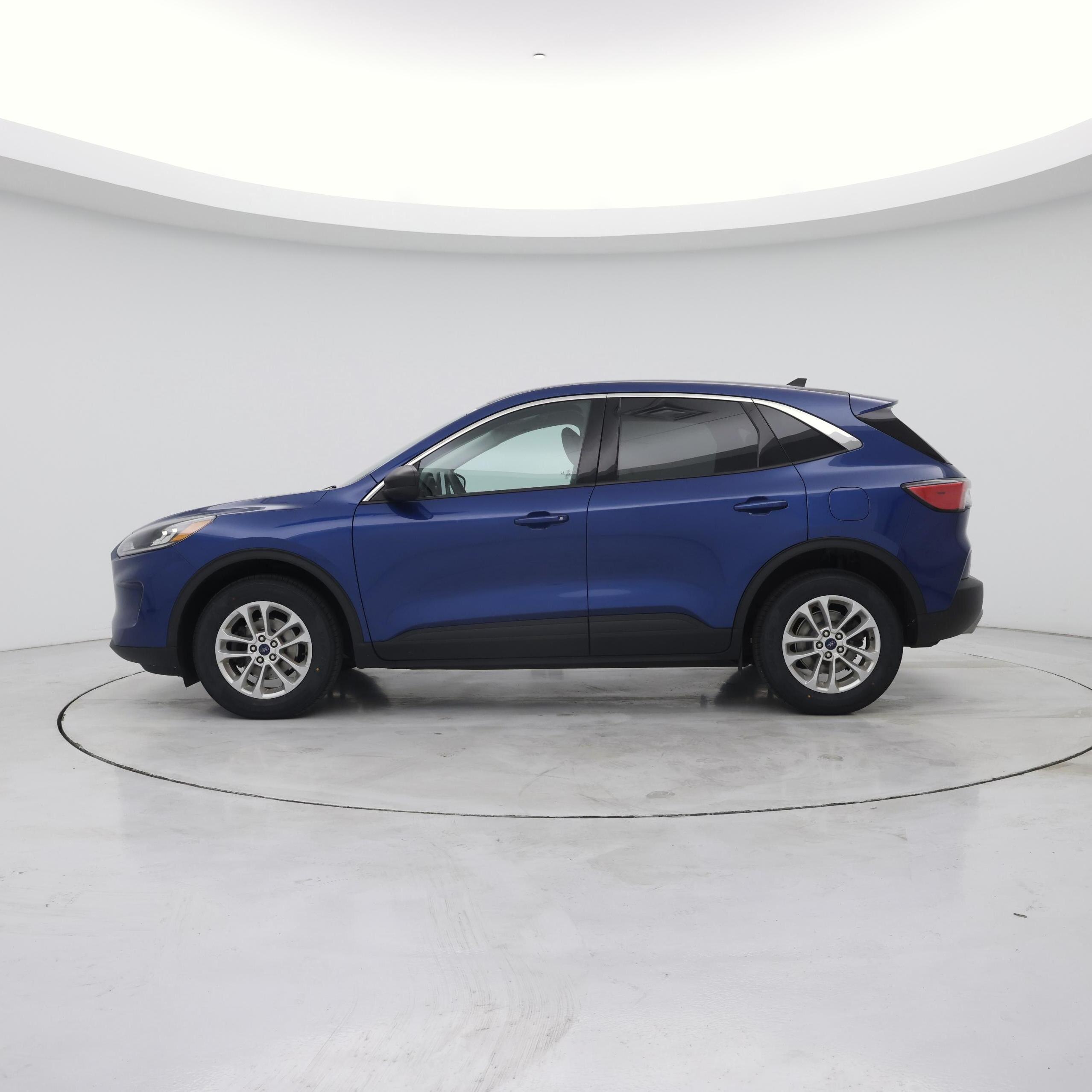 Thumbnail: 2022 Ford Escape - 3