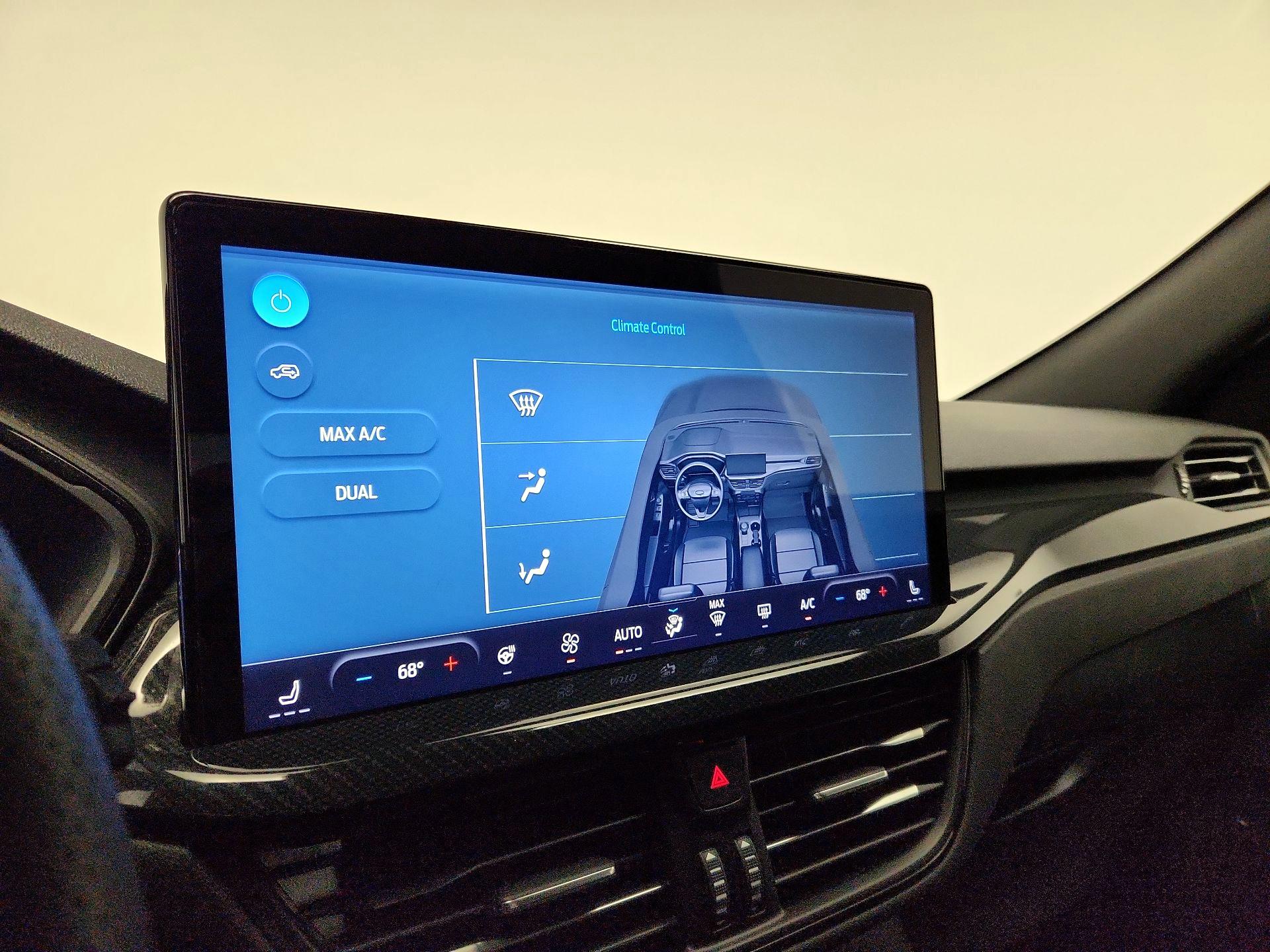 Thumbnail: 2023 Ford Escape - 17